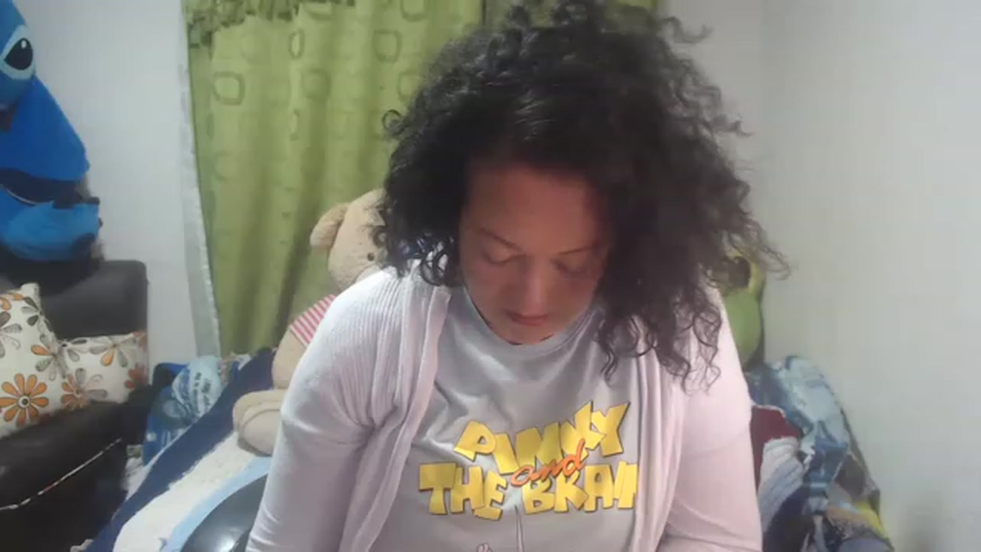 Gallery image thumbnail from Oriana_wet's myfreecams stream on, 07/01/2023, 03:16 image 3 of 20