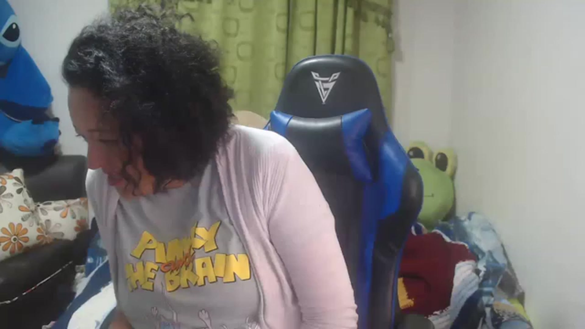 Gallery image thumbnail from Oriana_wet's myfreecams stream on, 07/01/2023, 03:16 image 11 of 20