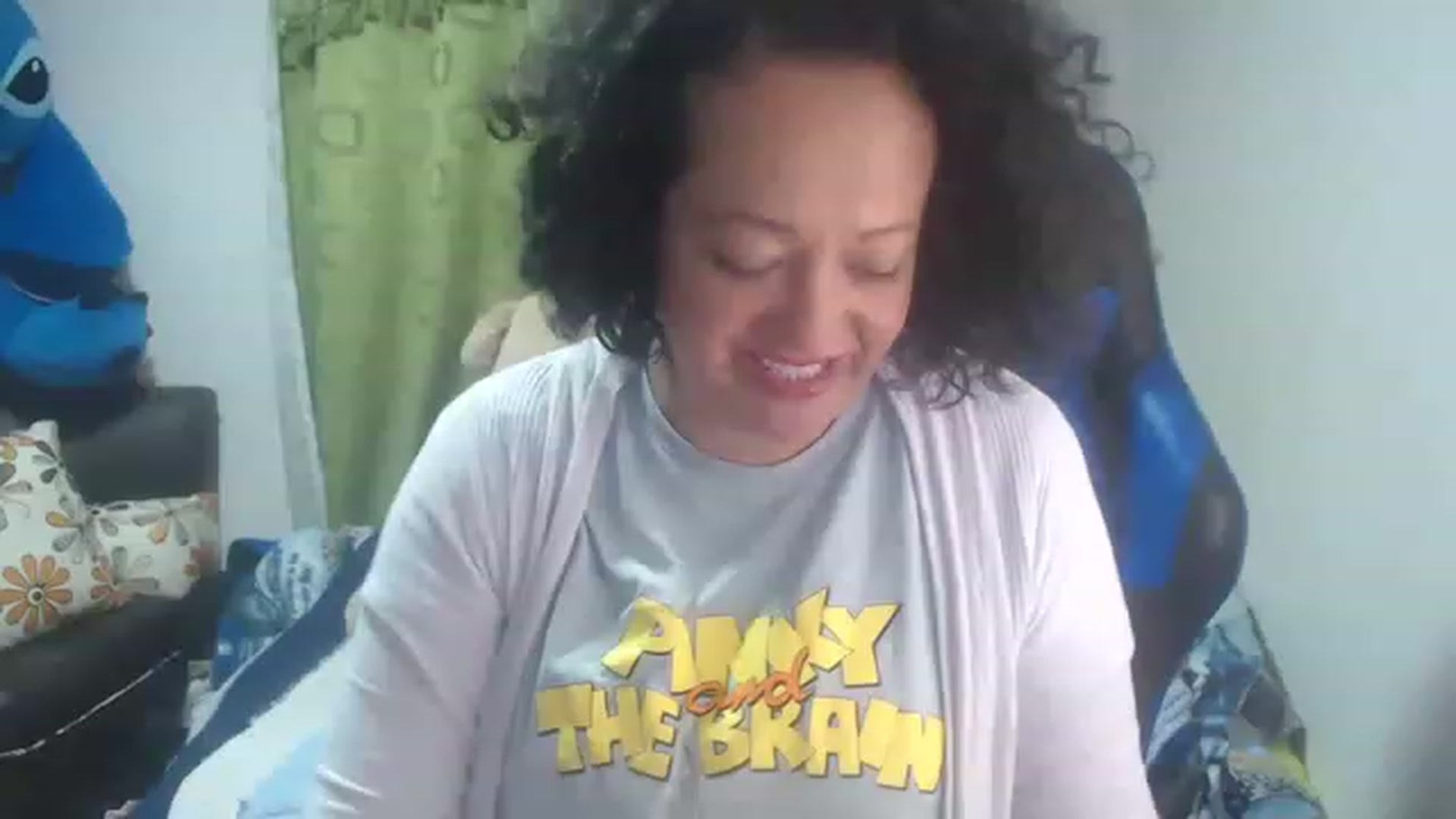 Gallery image thumbnail from Oriana_wet's myfreecams stream on, 07/01/2023, 03:16 image 4 of 20