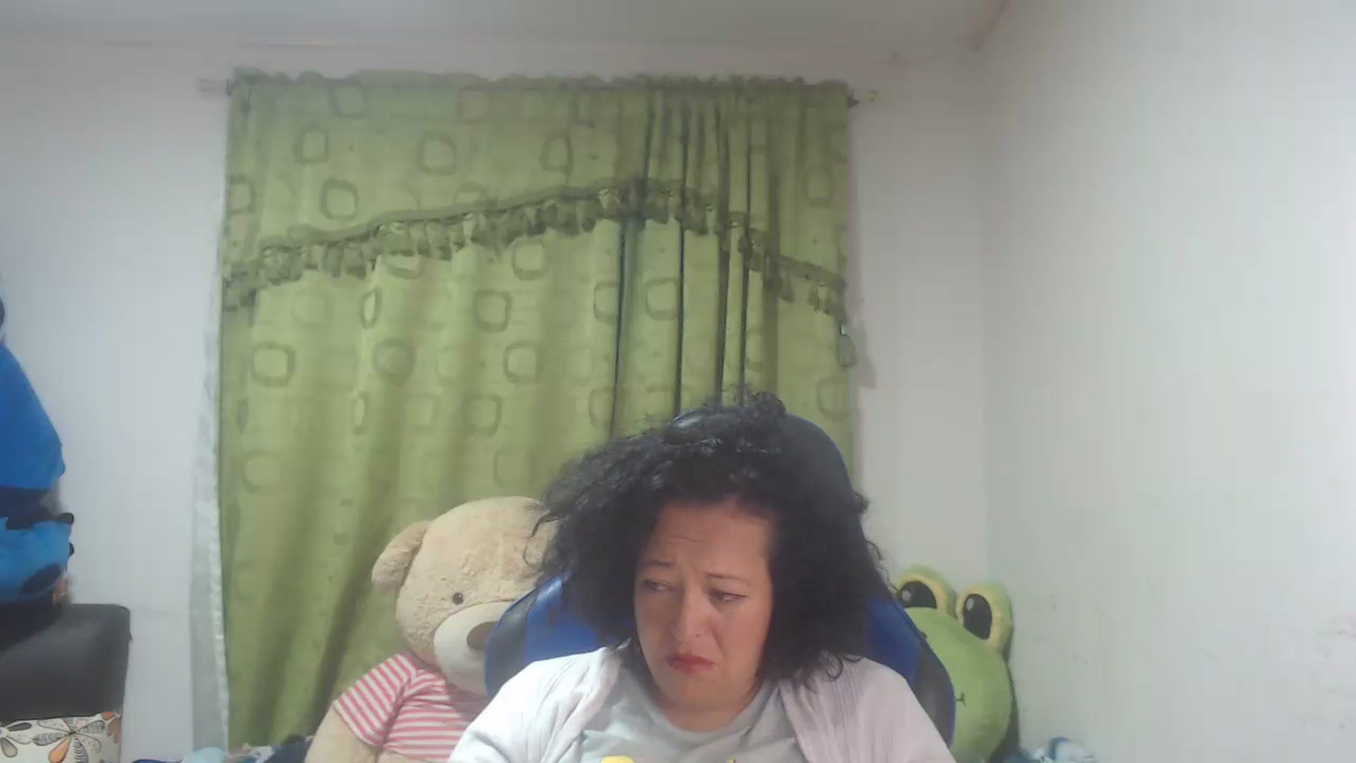 Gallery image thumbnail from Oriana_wet's myfreecams stream on, 07/01/2023, 05:34 image 10 of 20