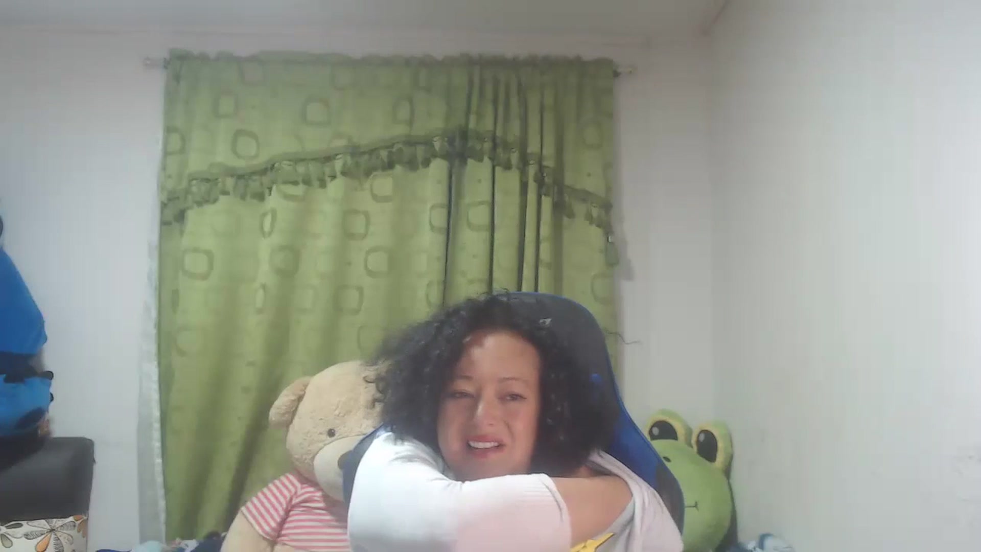Gallery image thumbnail from Oriana_wet's myfreecams stream on, 07/01/2023, 05:34 image 11 of 20