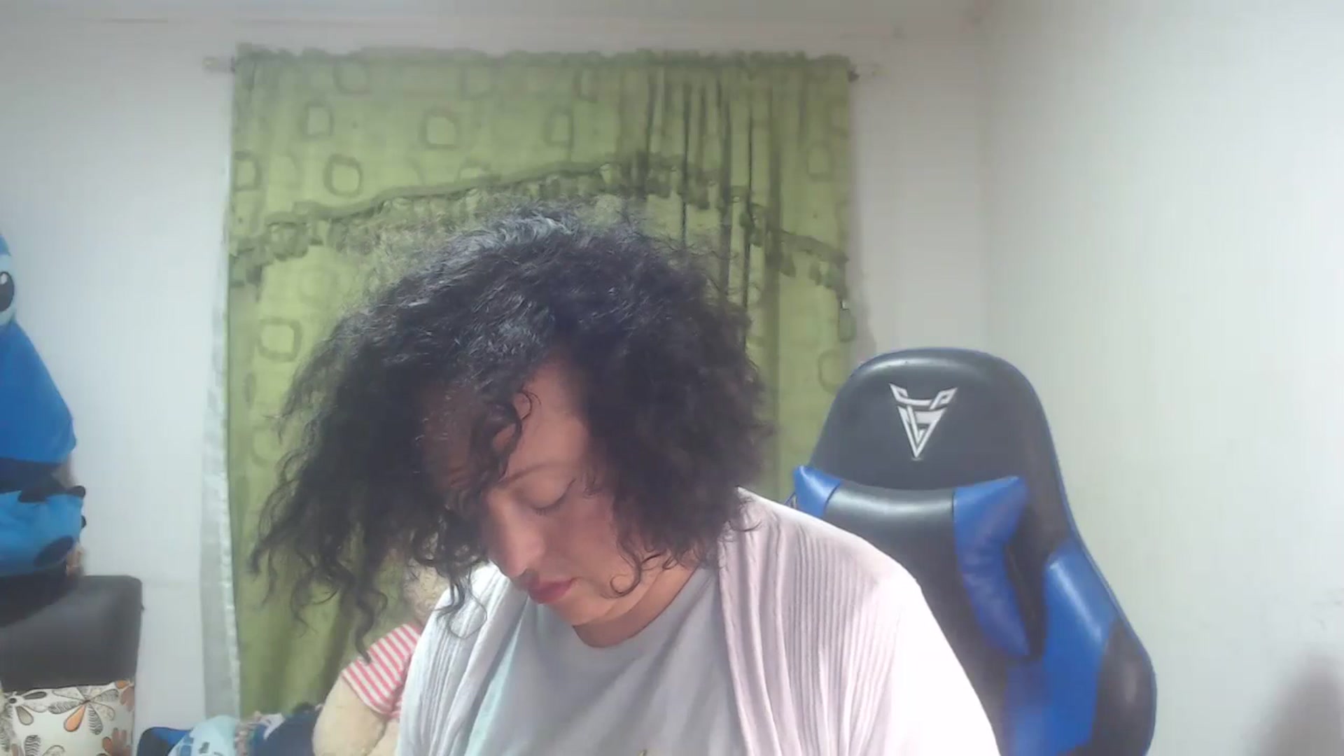 Gallery image thumbnail from Oriana_wet's myfreecams stream on, 07/01/2023, 05:34 image 15 of 20