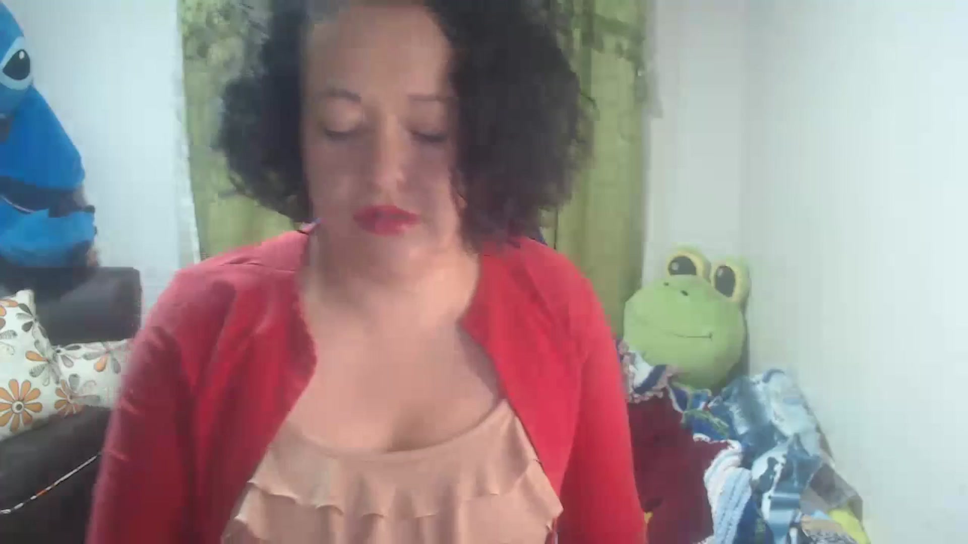 Gallery image thumbnail from Oriana_wet's myfreecams stream on, 07/01/2023, 18:06 image 10 of 20
