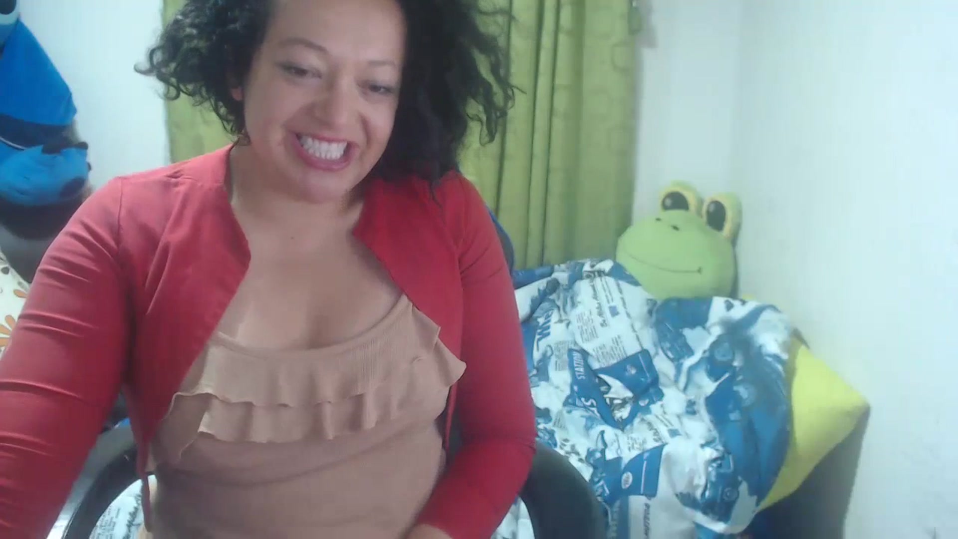 Gallery image thumbnail from Oriana_wet's myfreecams stream on, 07/02/2023, 03:41 image 6 of 20