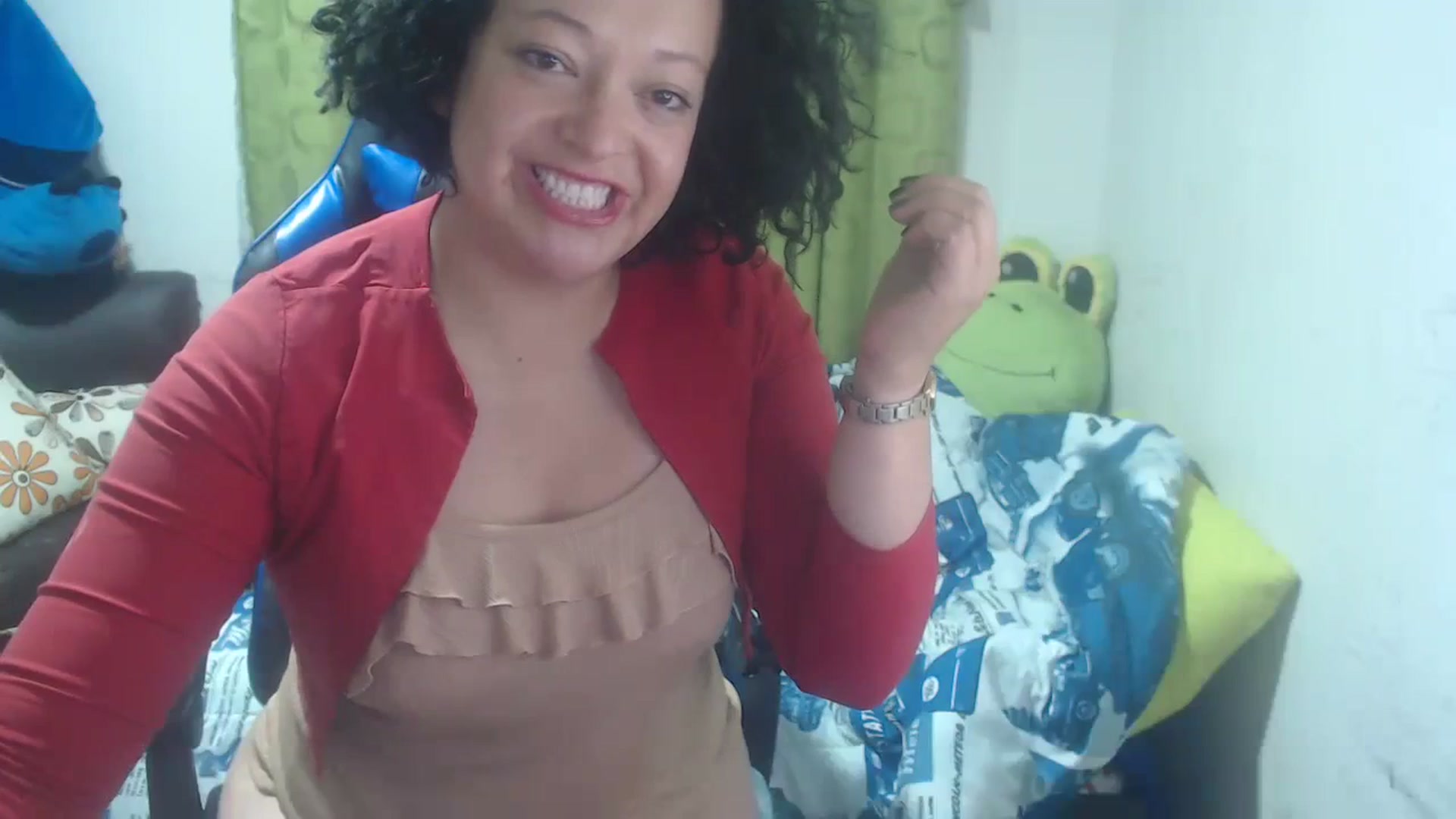 Gallery image thumbnail from Oriana_wet's myfreecams stream on, 07/02/2023, 03:41 image 8 of 20
