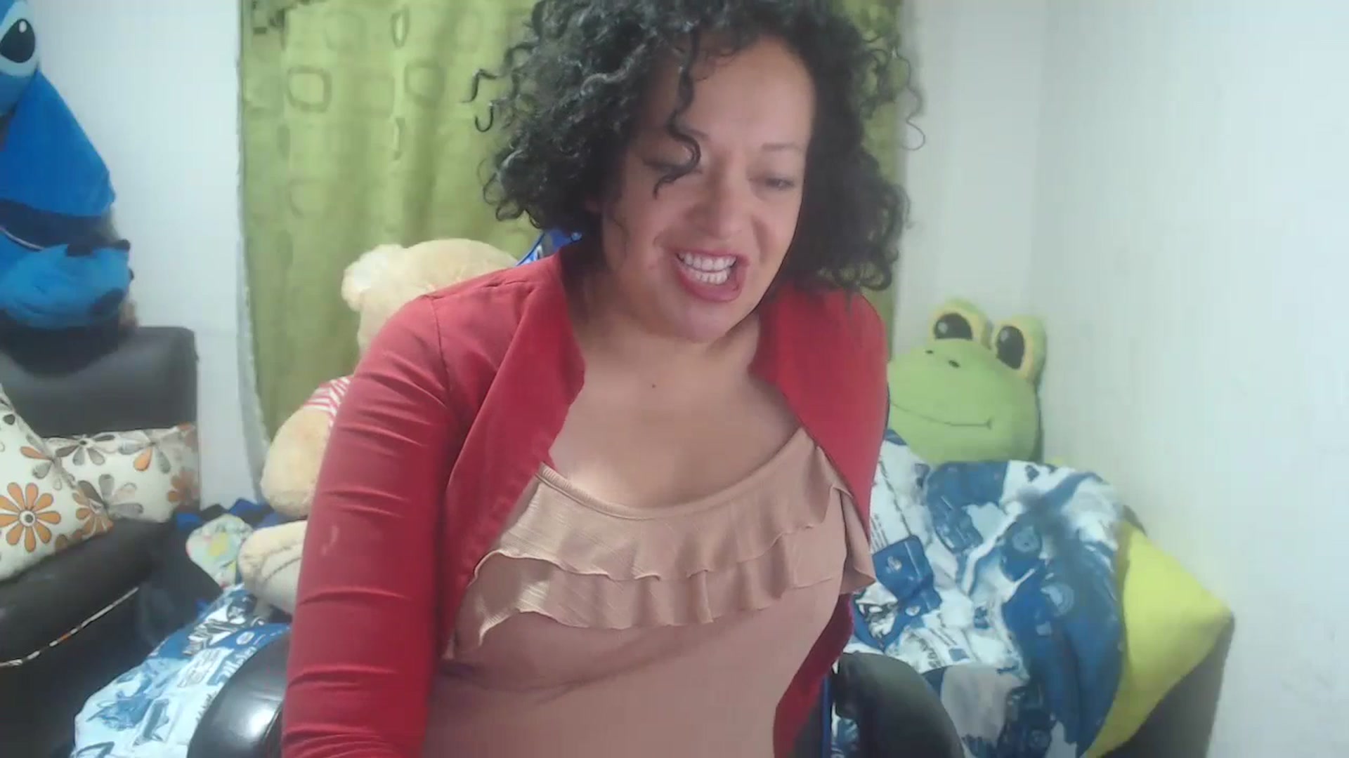 Gallery image thumbnail from Oriana_wet's myfreecams stream on, 07/02/2023, 03:41 image 4 of 20