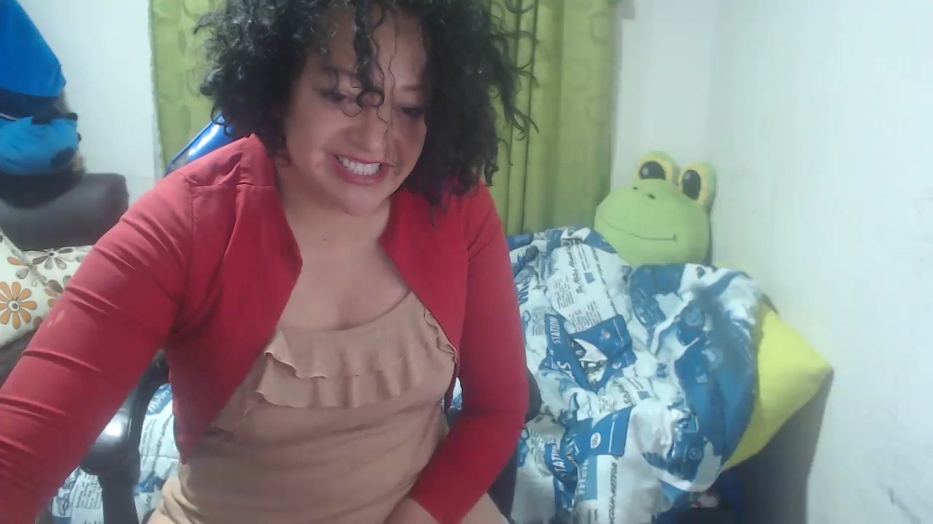 Gallery image thumbnail from Oriana_wet's myfreecams stream on, 07/02/2023, 03:41 image 9 of 20