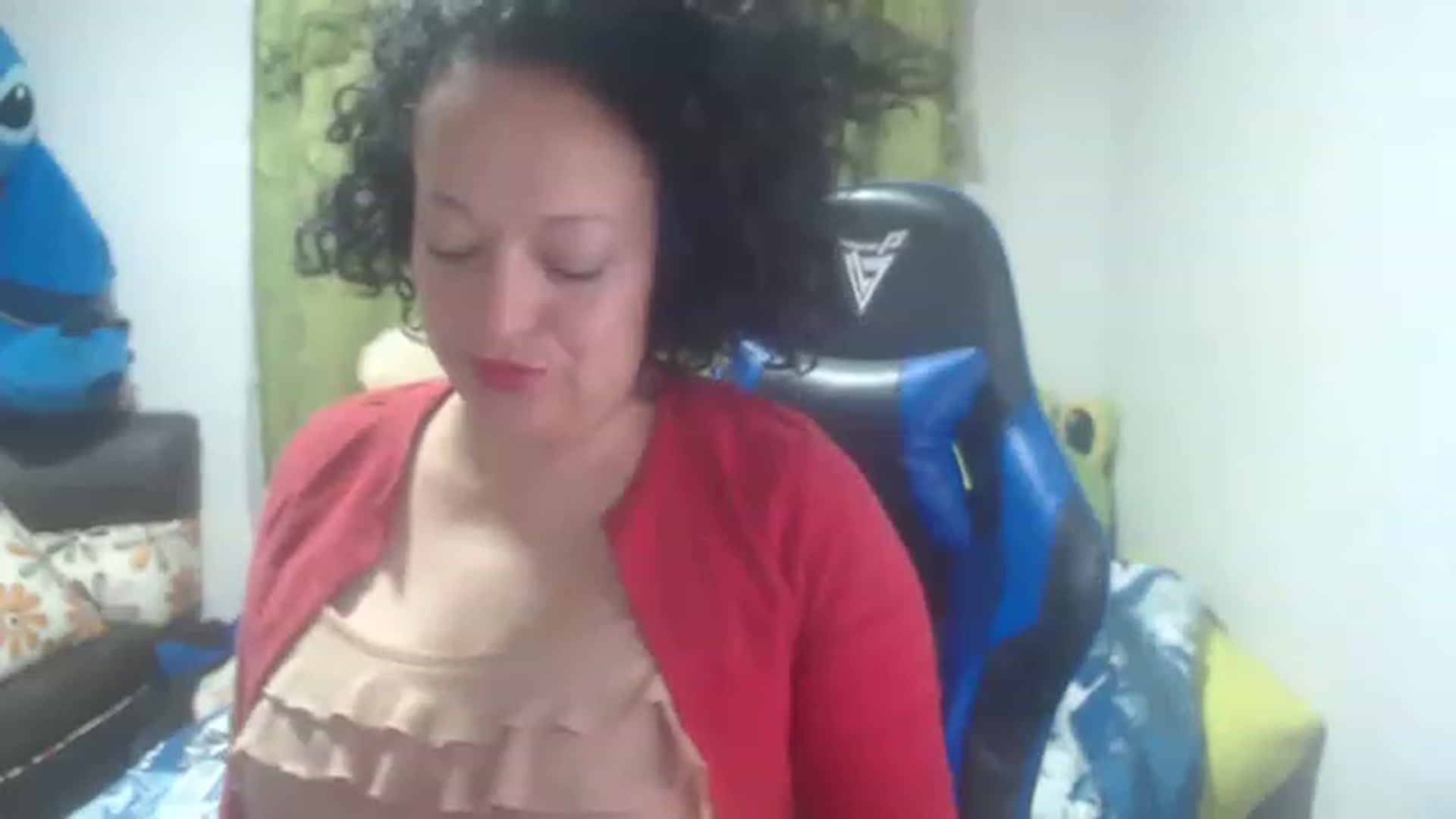 Gallery image thumbnail from Oriana_wet's myfreecams stream on, 07/02/2023, 05:03 image 10 of 20