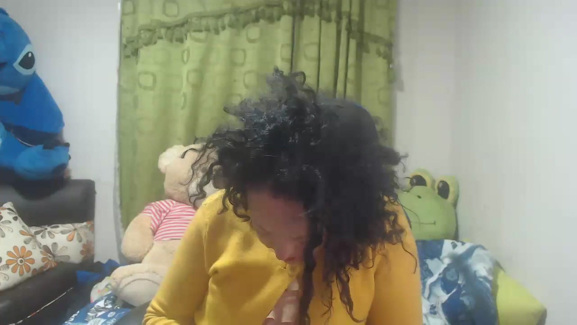 Gallery image thumbnail from Oriana_wet's myfreecams stream on, 07/02/2023, 07:34 image 9 of 20