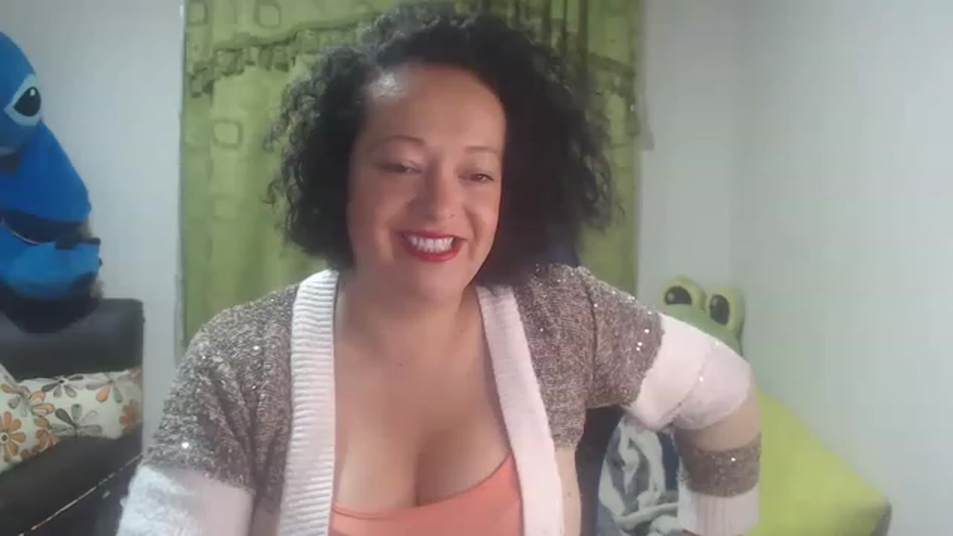 Gallery image thumbnail from Oriana_wet's myfreecams stream on, 07/03/2023, 03:49 image 2 of 20