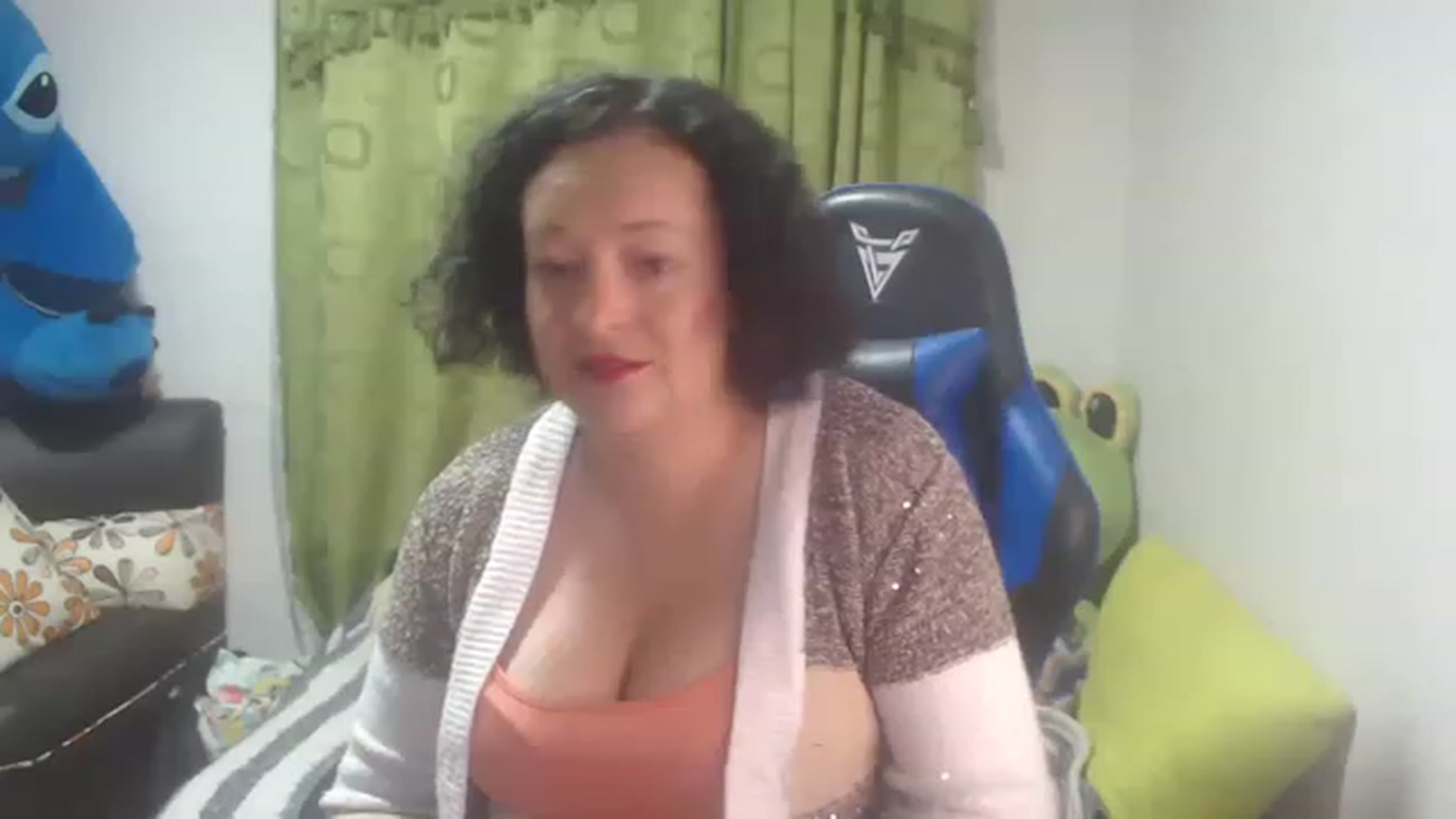 Gallery image thumbnail from Oriana_wet's myfreecams stream on, 07/03/2023, 03:49 image 13 of 20
