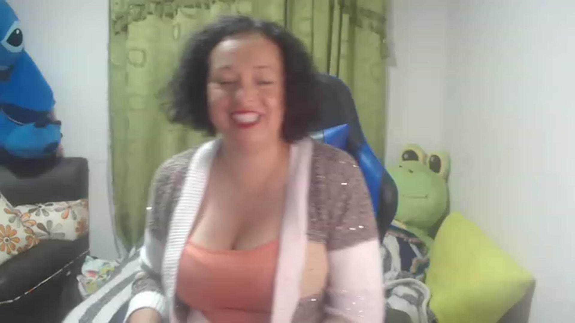 Gallery image thumbnail from Oriana_wet's myfreecams stream on, 07/03/2023, 03:49 image 15 of 20