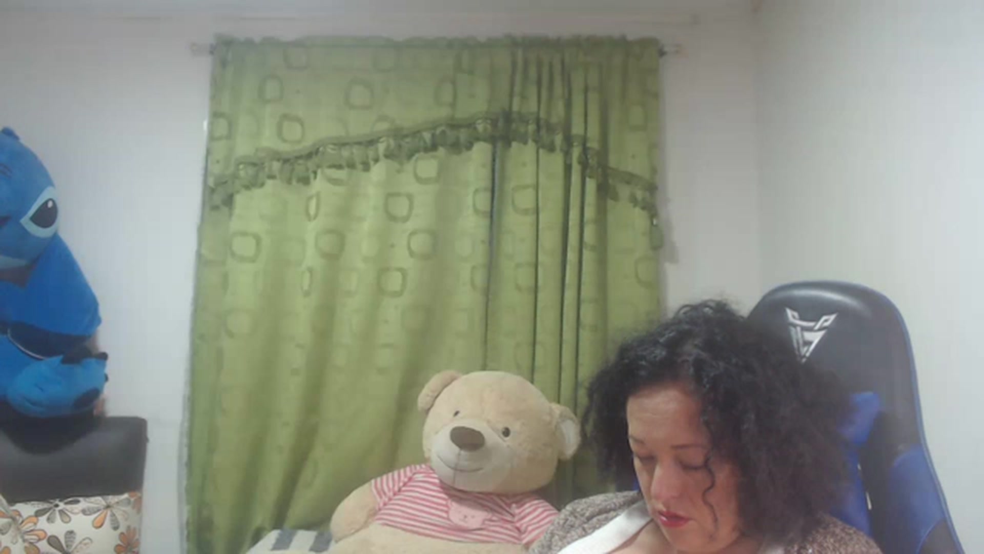 Gallery image thumbnail from Oriana_wet's myfreecams stream on, 07/03/2023, 08:01 image 14 of 20