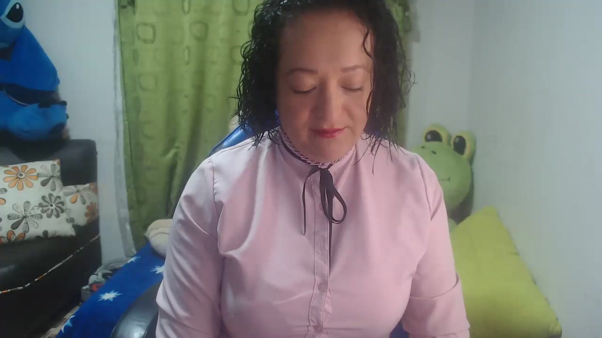 Gallery image thumbnail from Oriana_wet's myfreecams stream on, 07/06/2023, 04:36 image 5 of 20