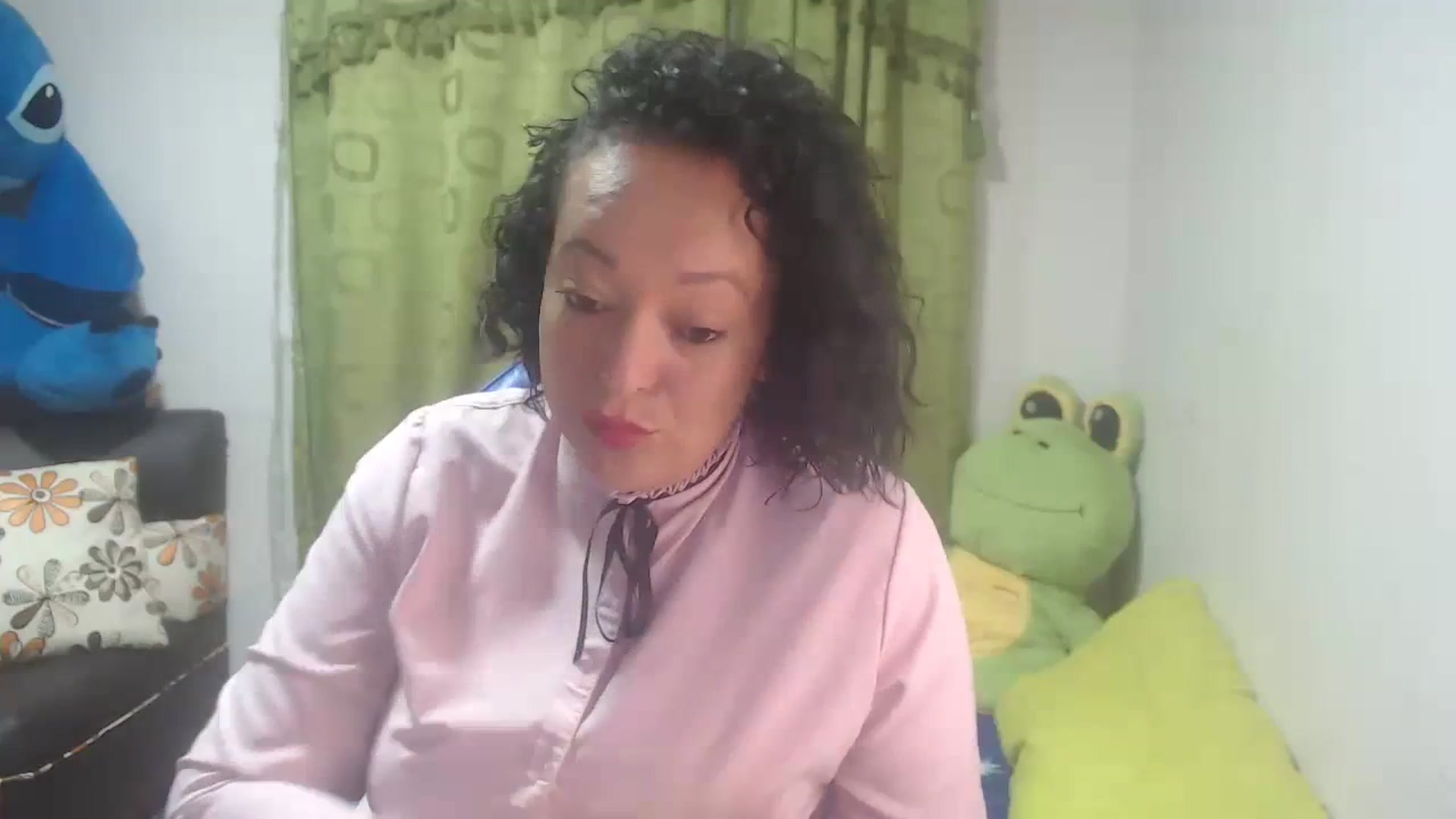 Gallery image thumbnail from Oriana_wet's myfreecams stream on, 07/06/2023, 04:36 image 19 of 20