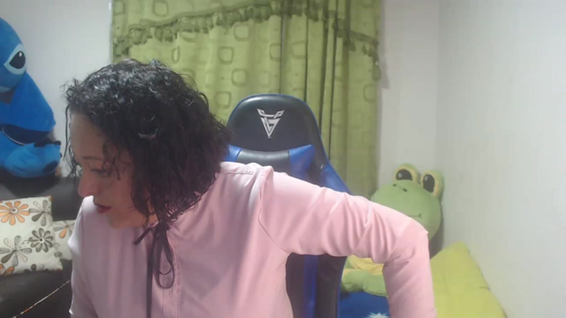 Gallery image thumbnail from Oriana_wet's myfreecams stream on, 07/06/2023, 05:35 image 7 of 20