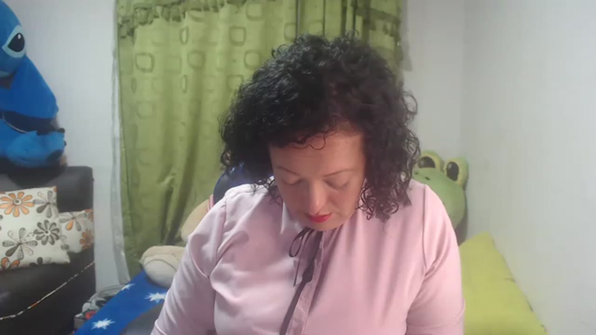 Gallery image thumbnail from Oriana_wet's myfreecams stream on, 07/06/2023, 07:19 image 14 of 20