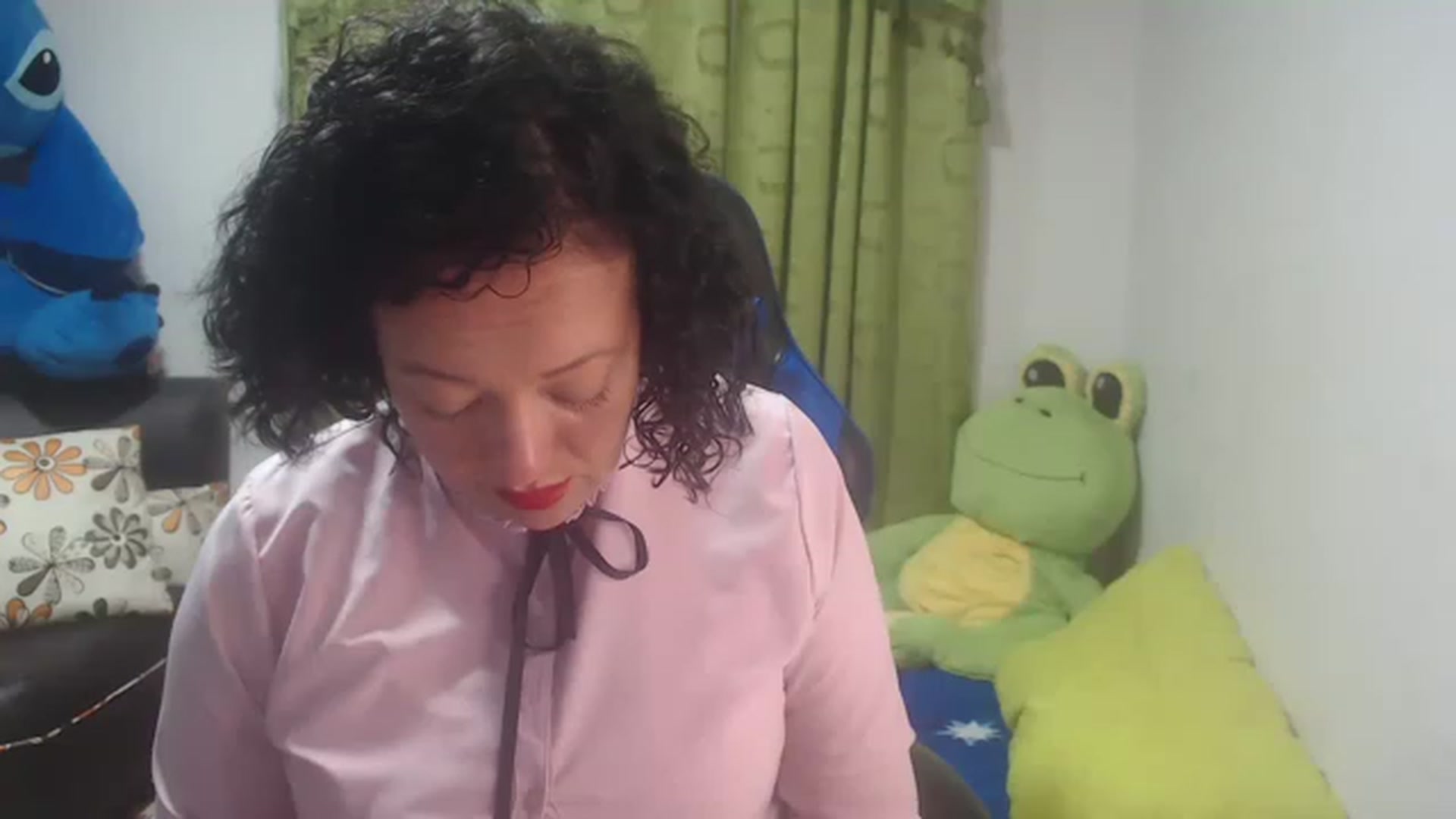 Gallery image thumbnail from Oriana_wet's myfreecams stream on, 07/06/2023, 07:19 image 2 of 20