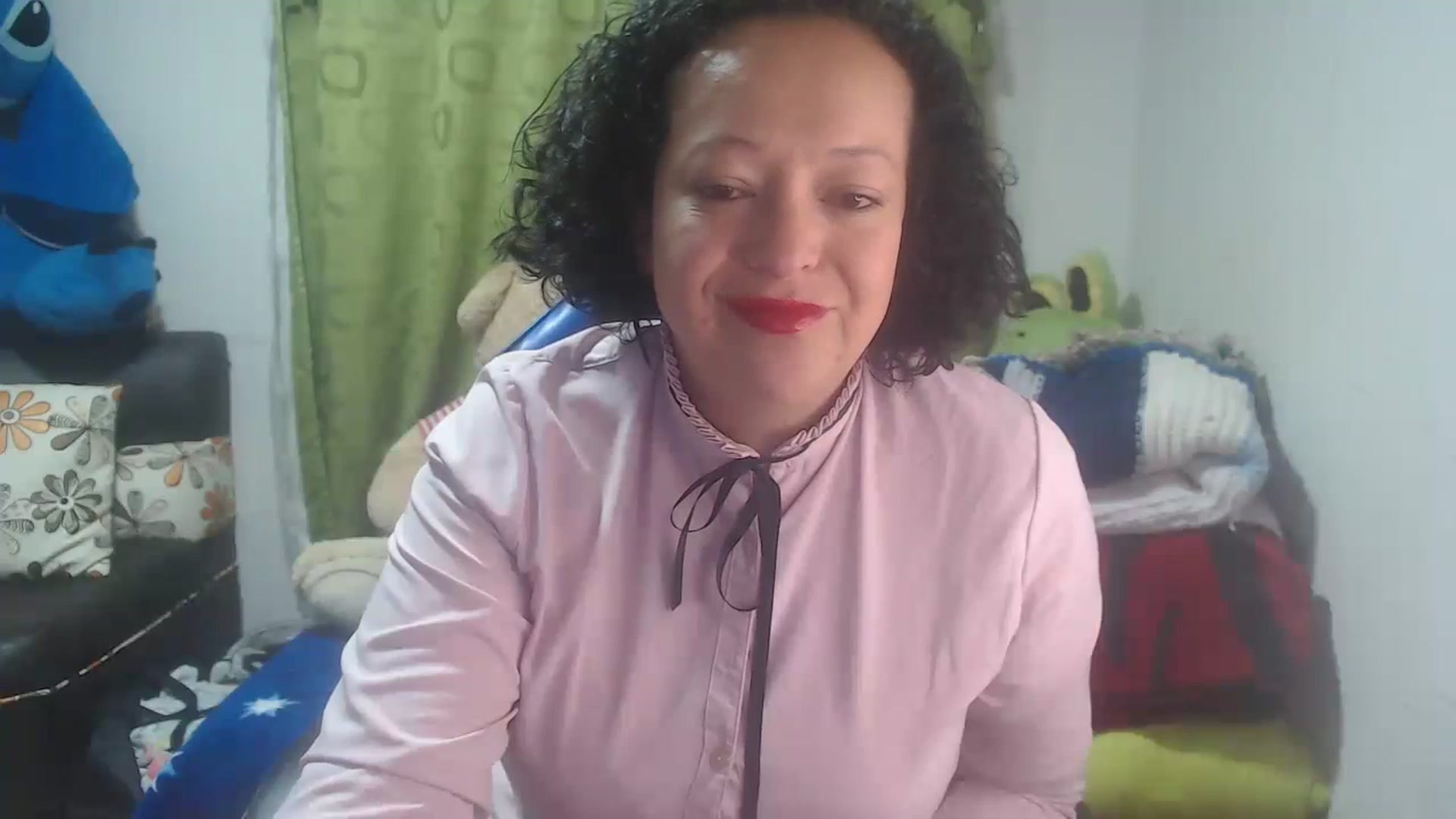 Gallery image thumbnail from Oriana_wet's myfreecams stream on, 07/06/2023, 14:05 image 3 of 20