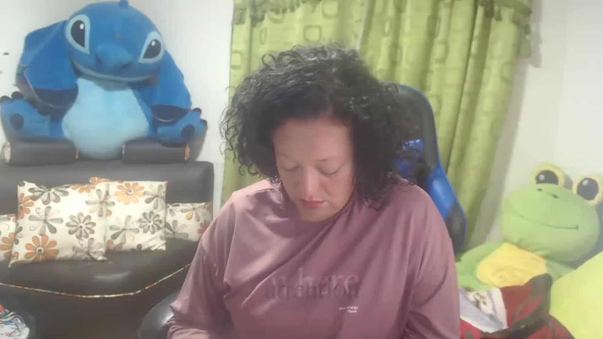Gallery image thumbnail from Oriana_wet's myfreecams stream on, 07/07/2023, 02:39 image 14 of 20