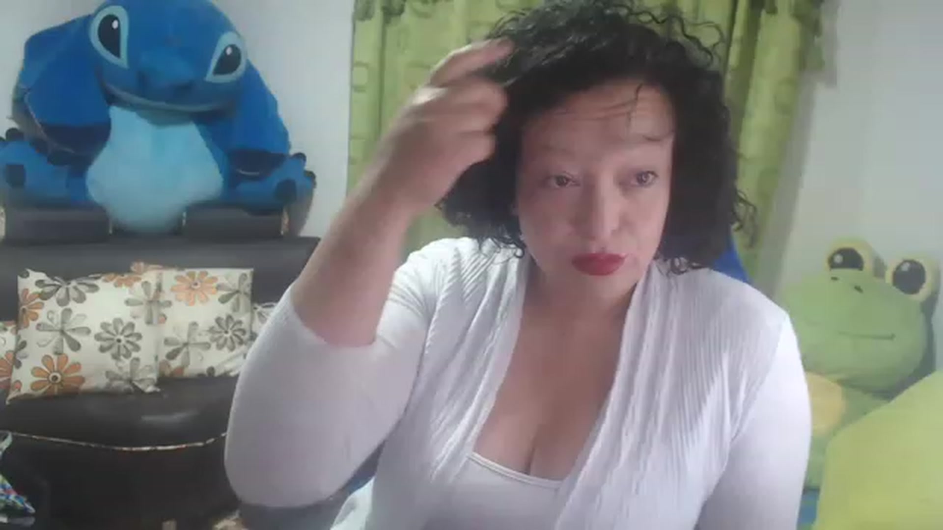 Gallery image thumbnail from Oriana_wet's myfreecams stream on, 07/07/2023, 07:42 image 16 of 20