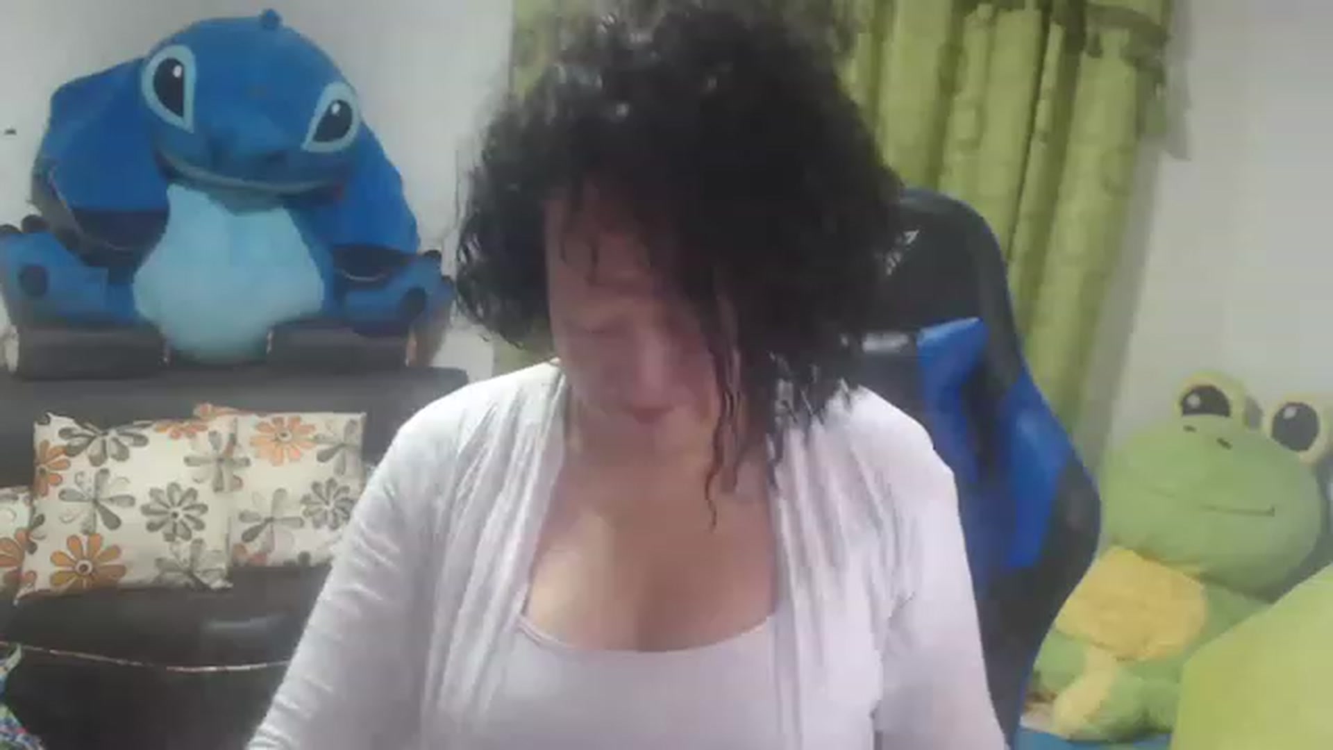 Gallery image thumbnail from Oriana_wet's myfreecams stream on, 07/07/2023, 10:03 image 7 of 20