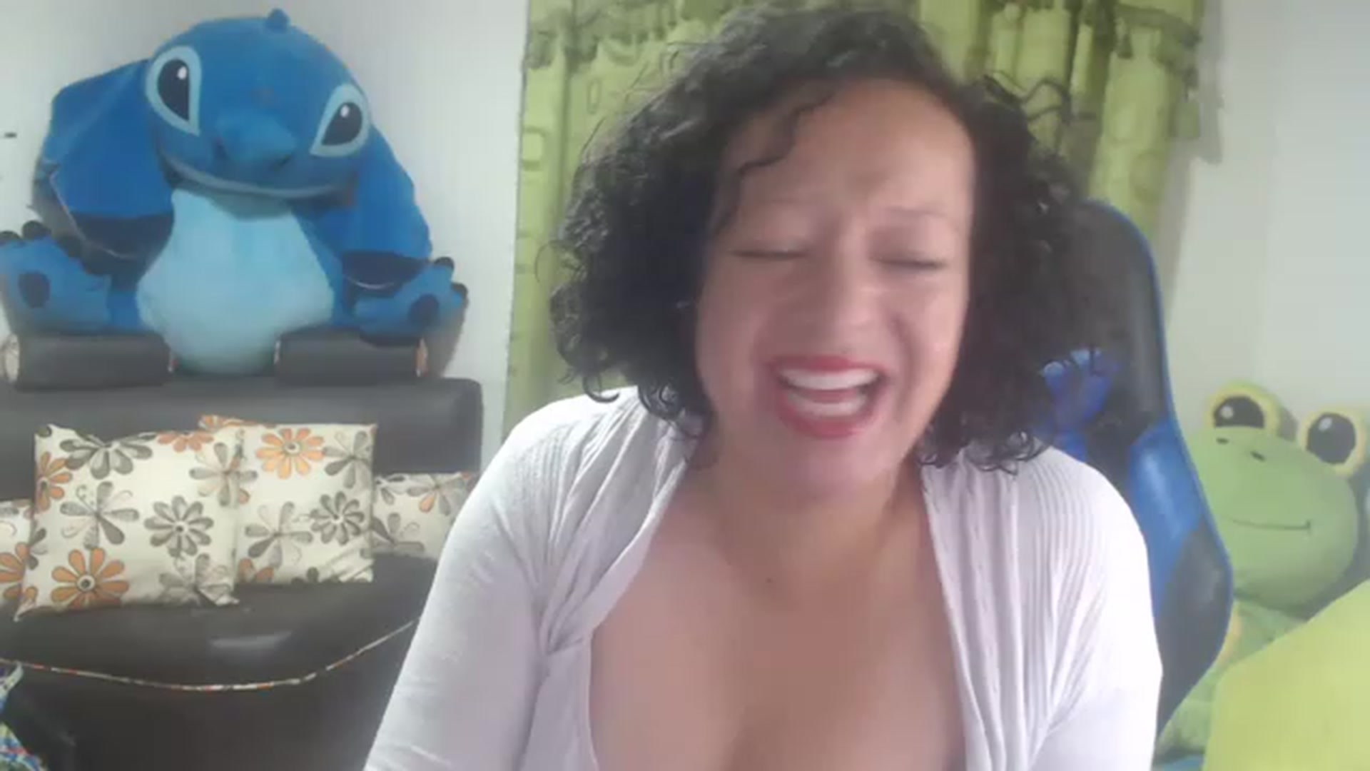 Gallery image thumbnail from Oriana_wet's myfreecams stream on, 07/07/2023, 10:03 image 19 of 20
