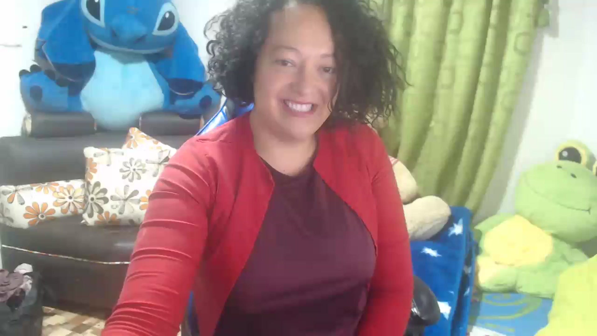 Gallery image thumbnail from Oriana_wet's myfreecams stream on, 07/10/2023, 07:25 image 12 of 20