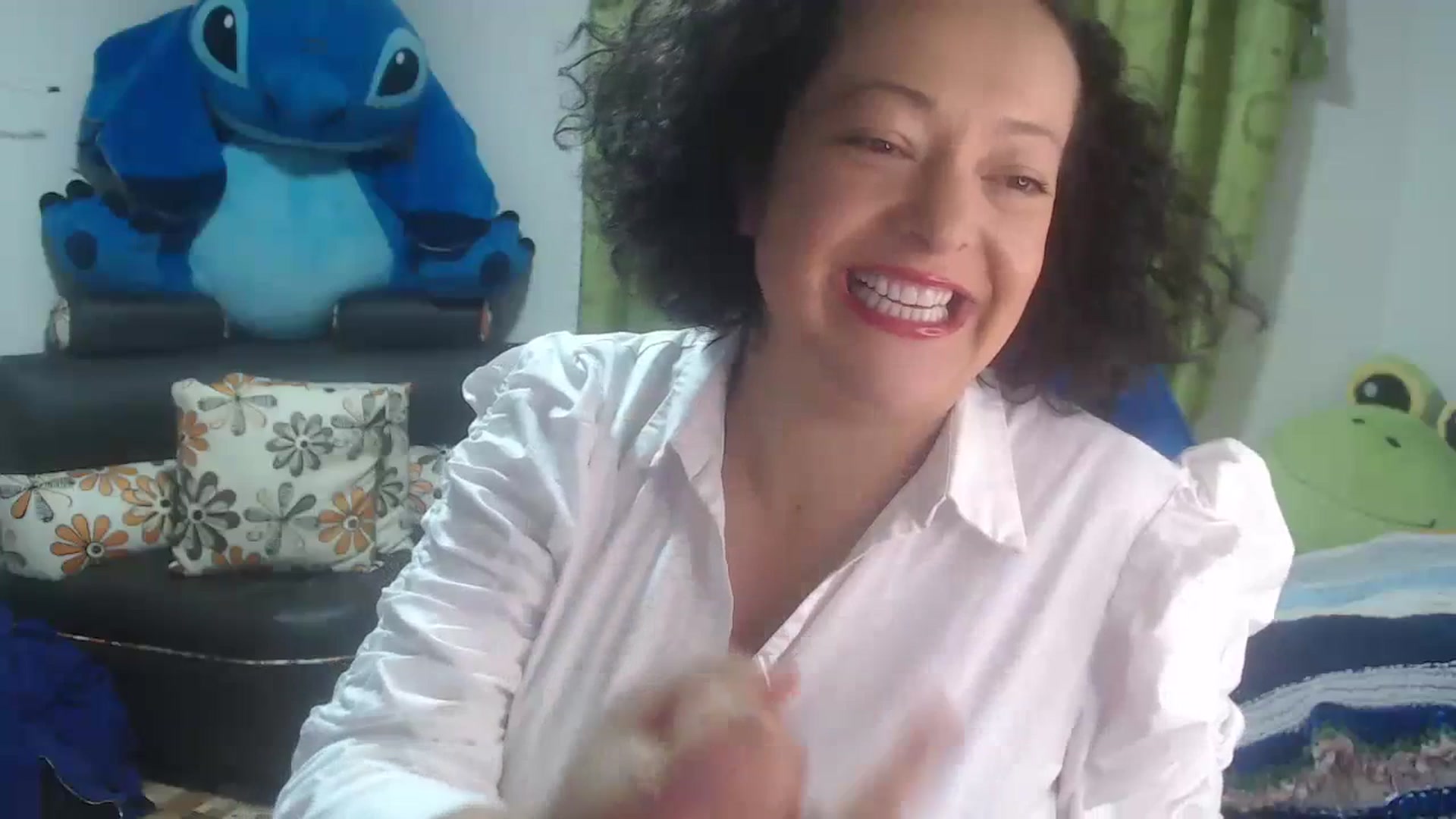 Gallery image thumbnail from Oriana_wet's myfreecams stream on, 07/12/2023, 10:09 image 17 of 20