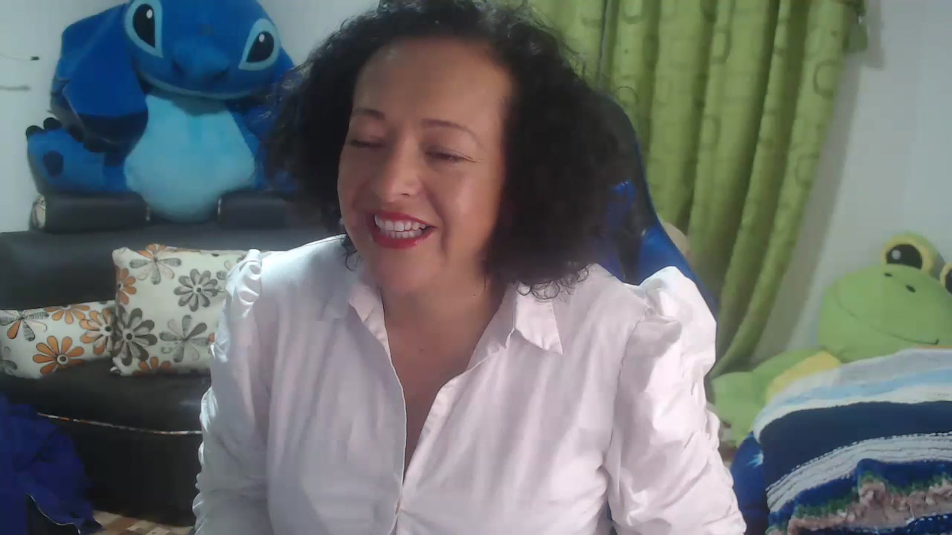 Gallery image thumbnail from Oriana_wet's myfreecams stream on, 07/12/2023, 10:09 image 18 of 20