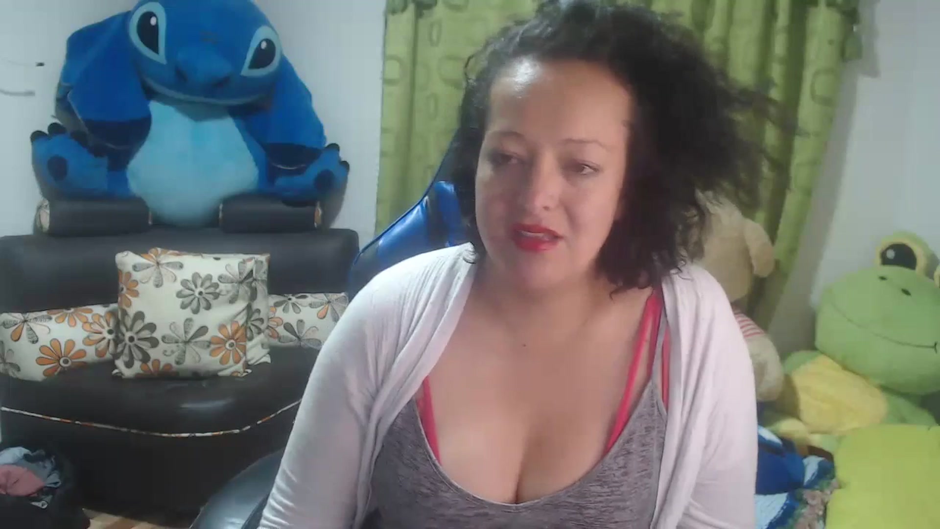 Gallery image thumbnail from Oriana_wet's myfreecams stream on, 07/14/2023, 10:39 image 14 of 20