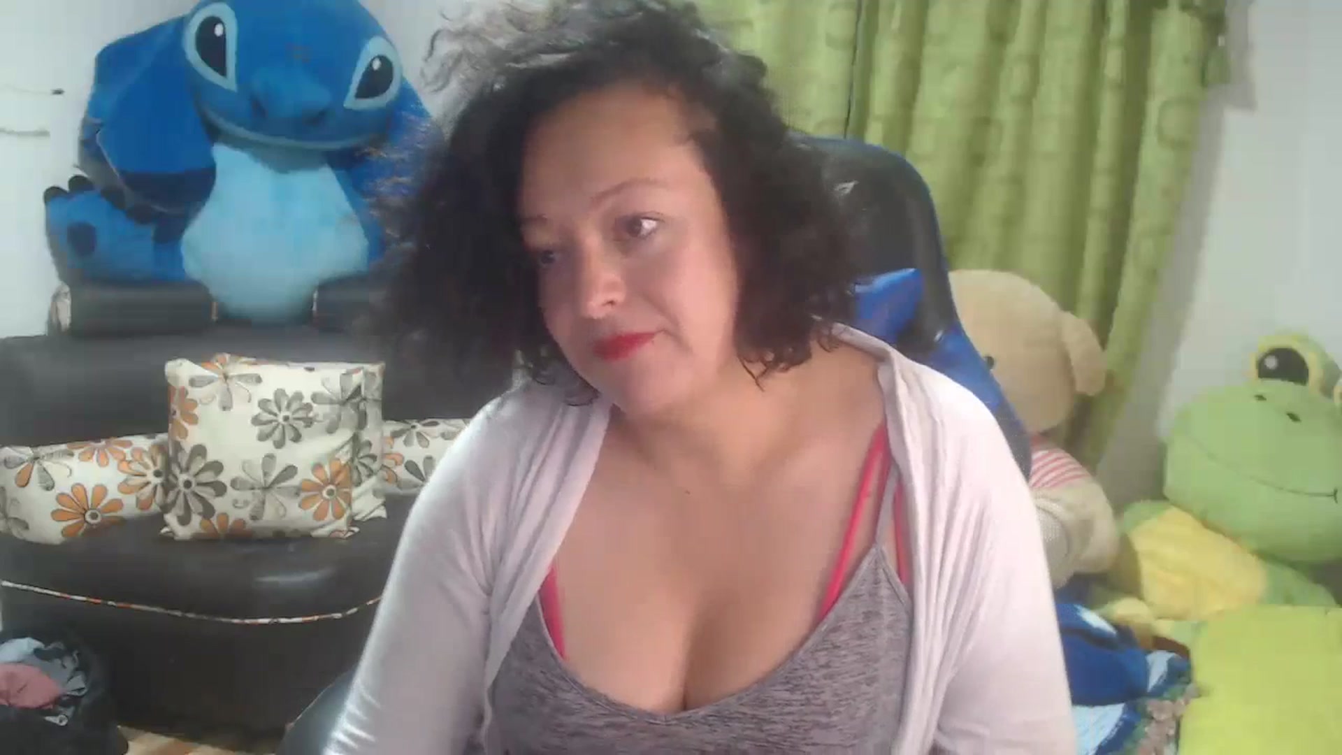 Gallery image thumbnail from Oriana_wet's myfreecams stream on, 07/14/2023, 10:39 image 7 of 20