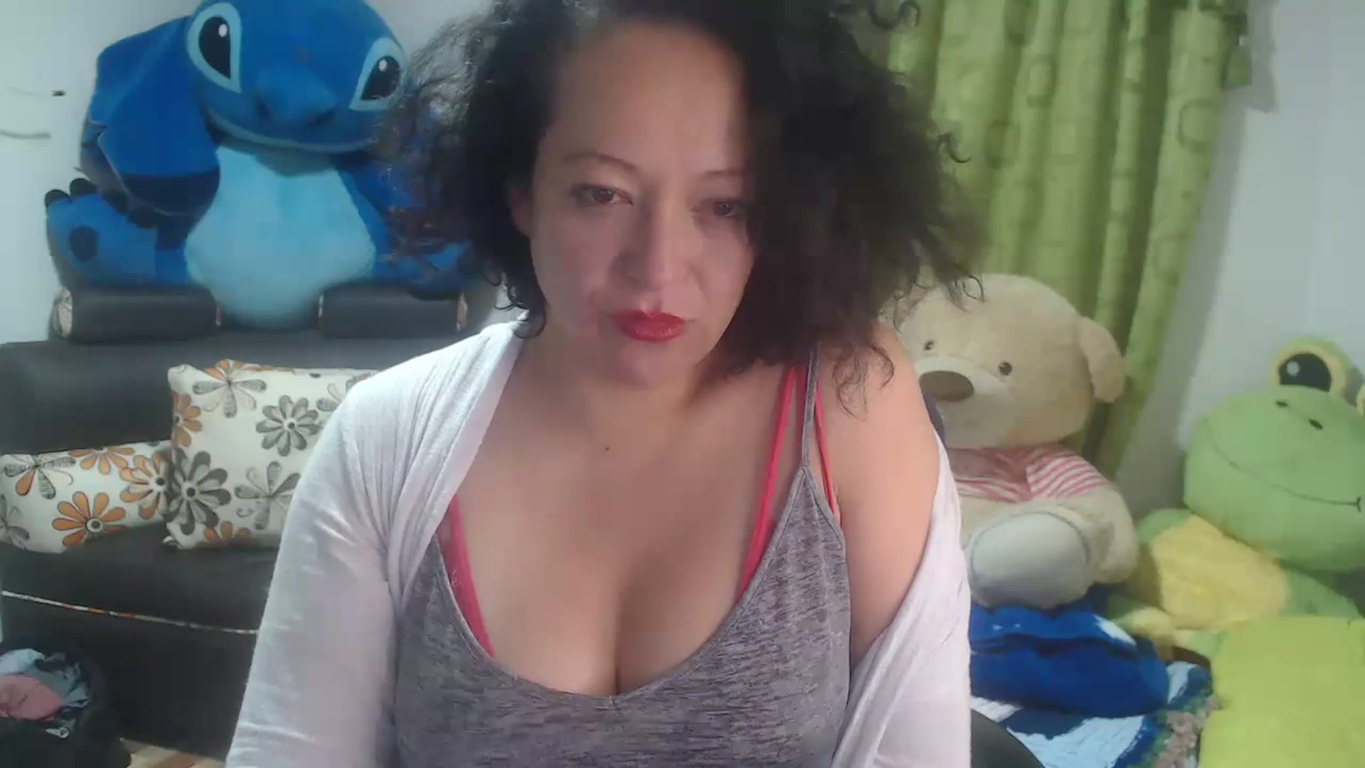 Gallery image thumbnail from Oriana_wet's myfreecams stream on, 07/14/2023, 10:39 image 13 of 20
