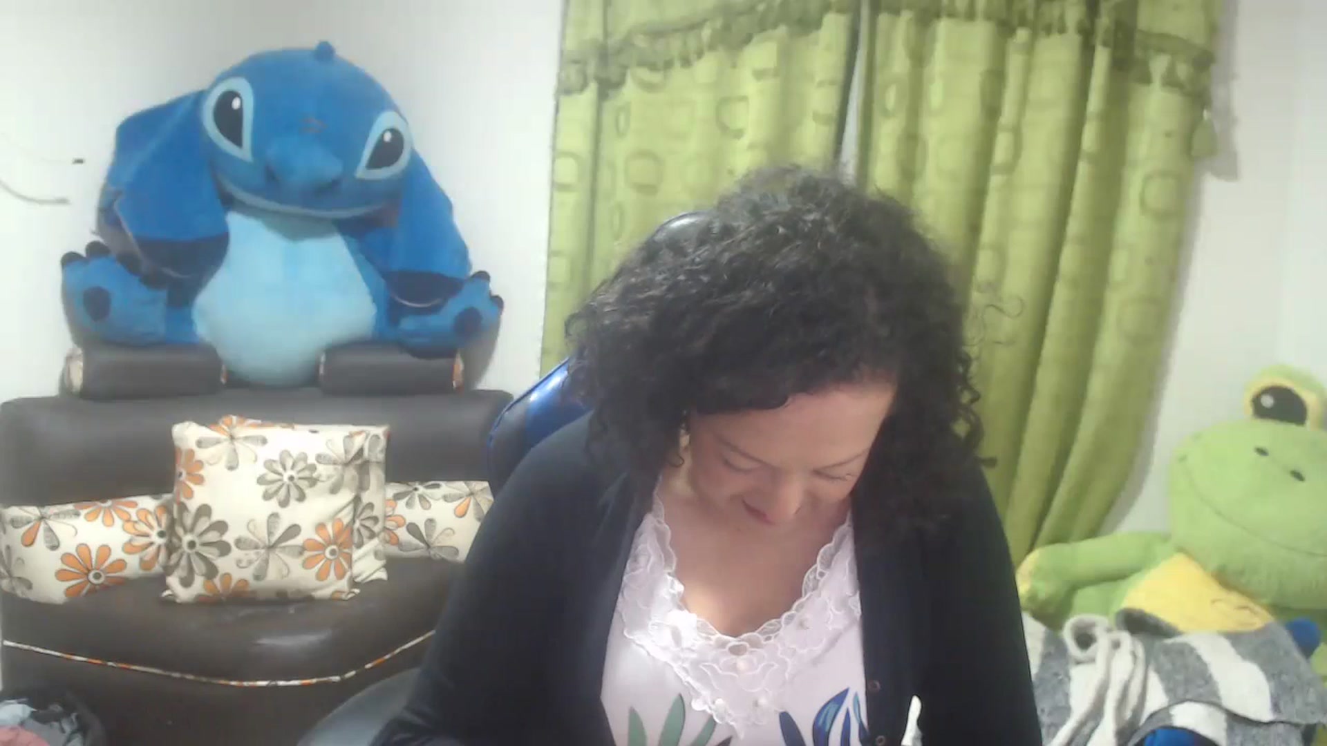 Gallery image thumbnail from Oriana_wet's myfreecams stream on, 07/16/2023, 12:50 image 18 of 20