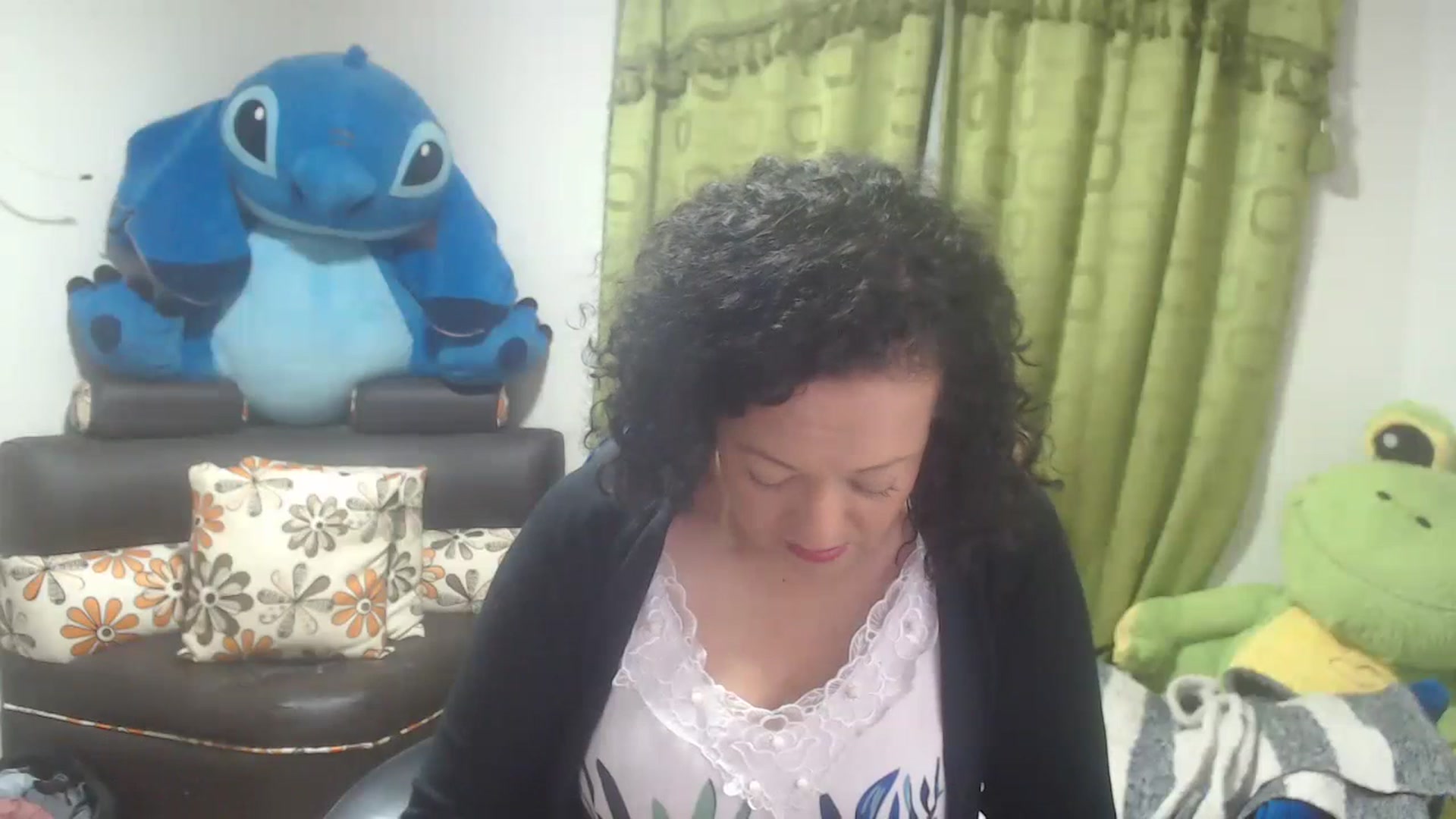 Gallery image thumbnail from Oriana_wet's myfreecams stream on, 07/16/2023, 12:50 image 6 of 20