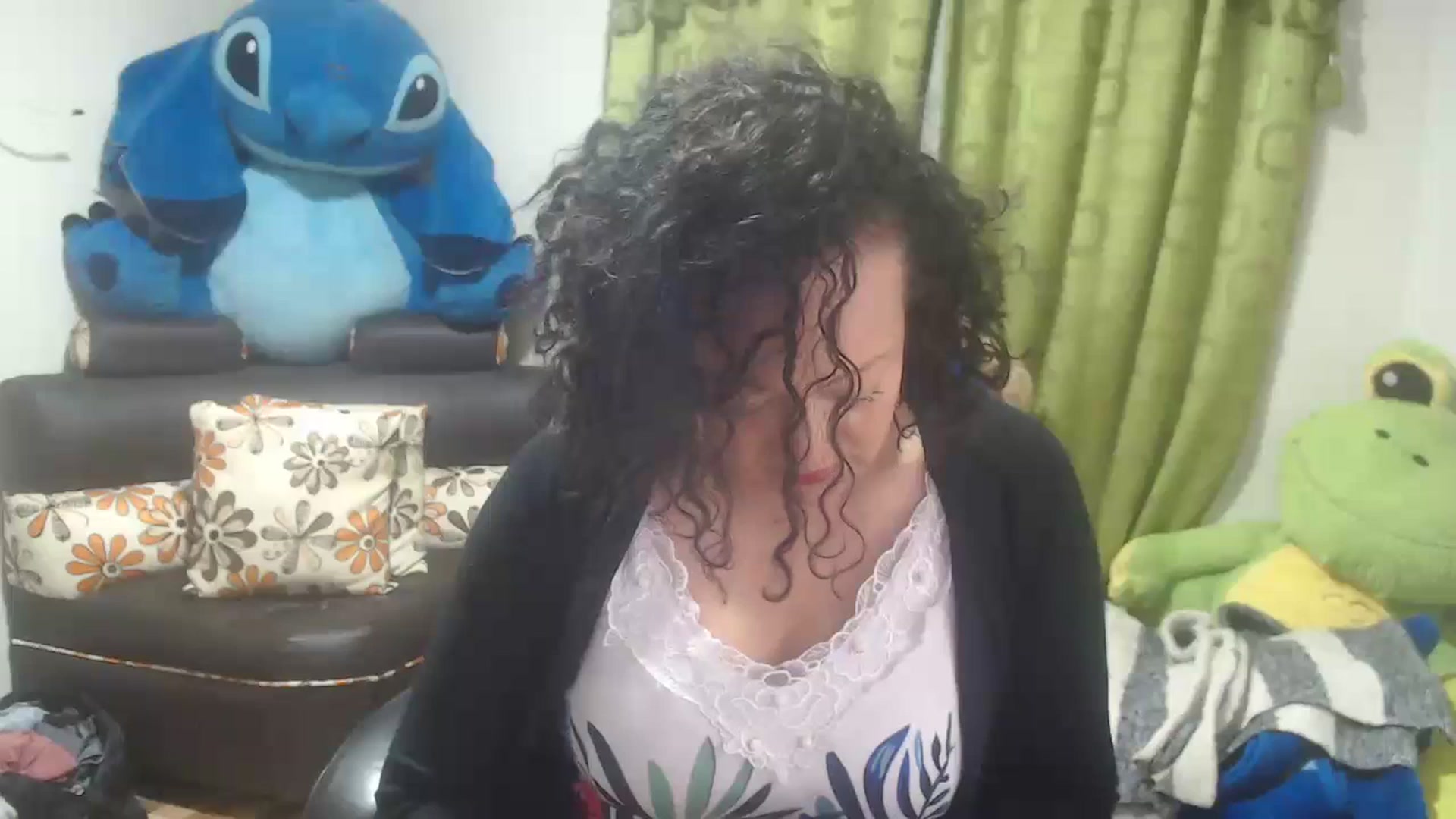 Gallery image thumbnail from Oriana_wet's myfreecams stream on, 07/16/2023, 12:50 image 1 of 20