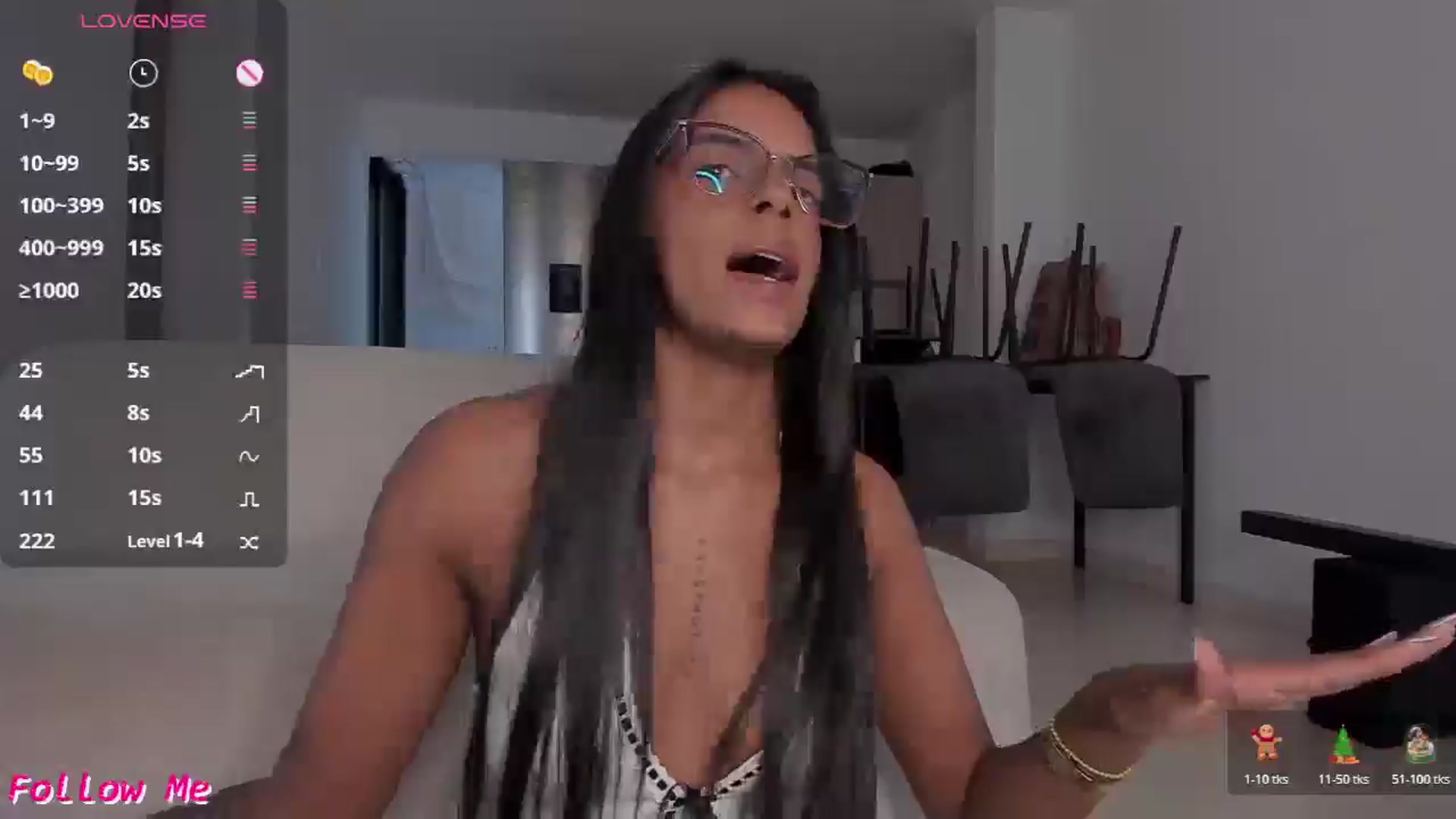 Gallery image thumbnail from Oshumm's myfreecams stream on, 01/07/2026, 16:59 image 3 of 20