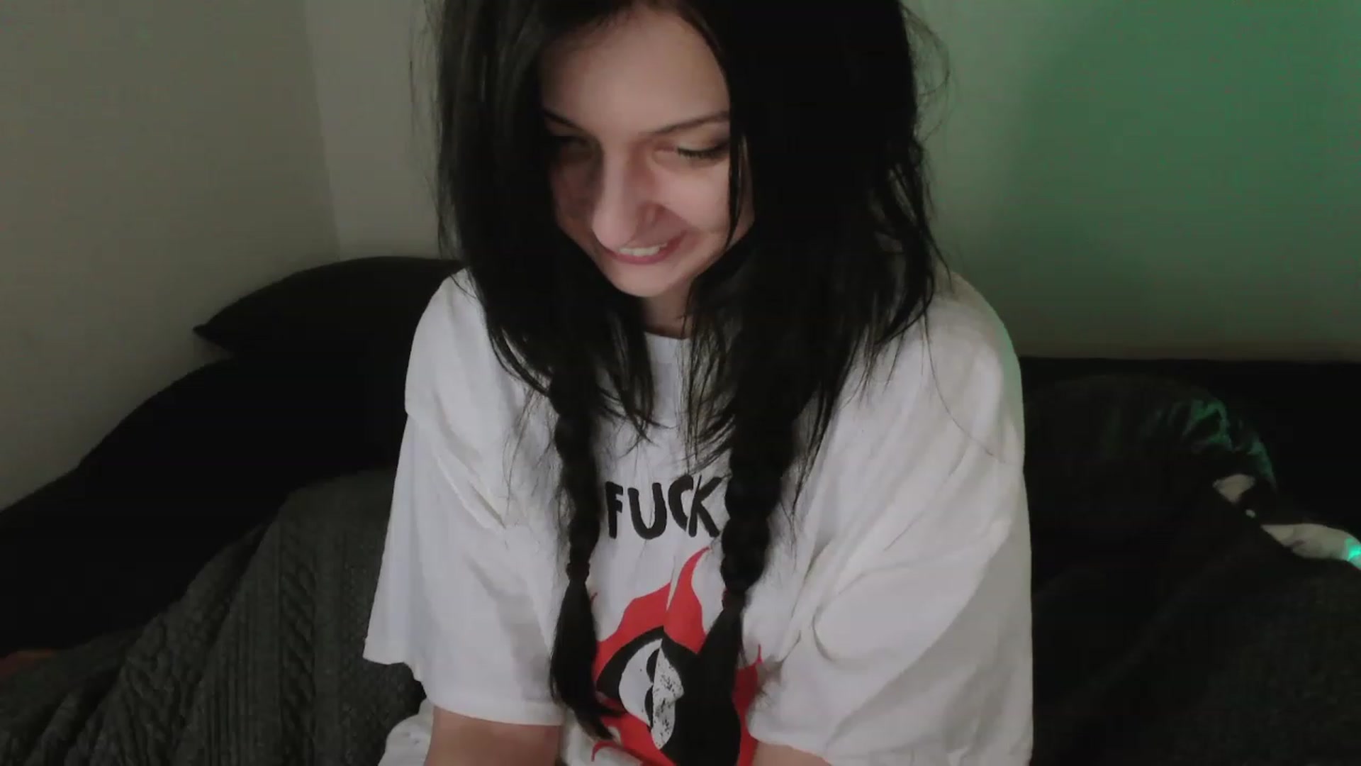 Gallery image thumbnail from OtherRoom's myfreecams stream on, 04/28/2023, 08:07 image 13 of 20