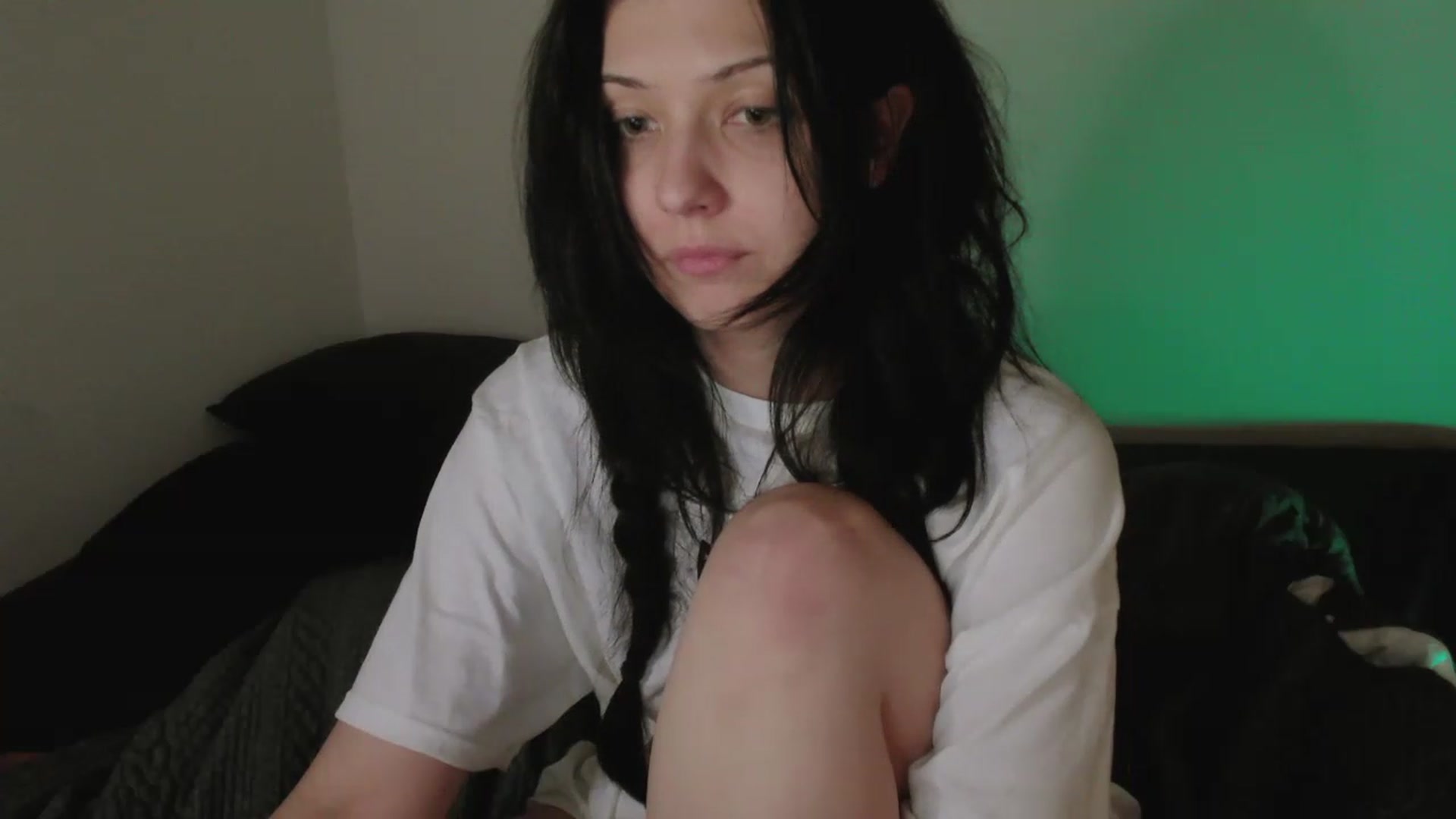 Gallery image thumbnail from OtherRoom's myfreecams stream on, 04/28/2023, 08:07 image 20 of 20