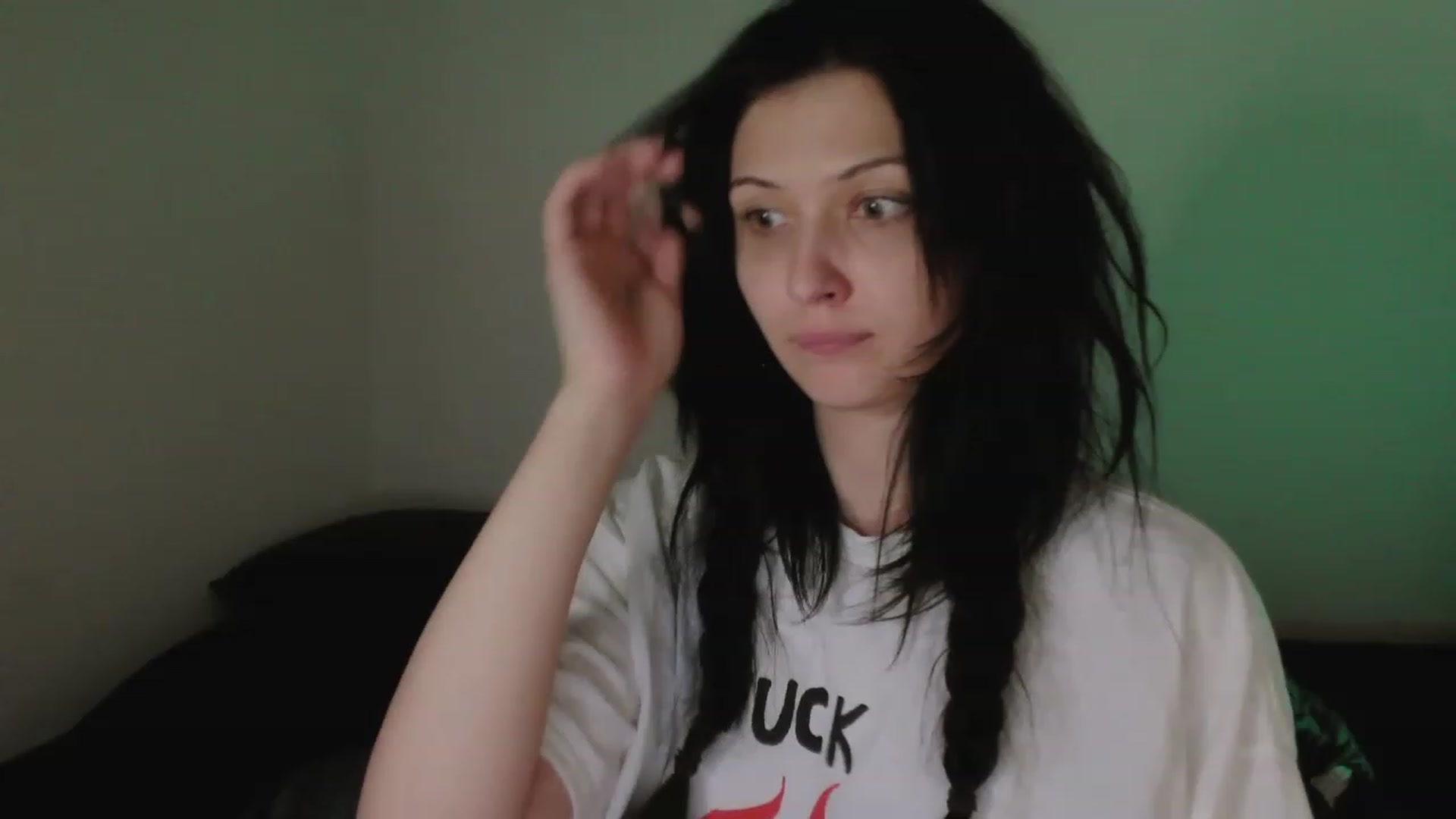 Gallery image thumbnail from OtherRoom's myfreecams stream on, 04/28/2023, 08:07 image 10 of 20
