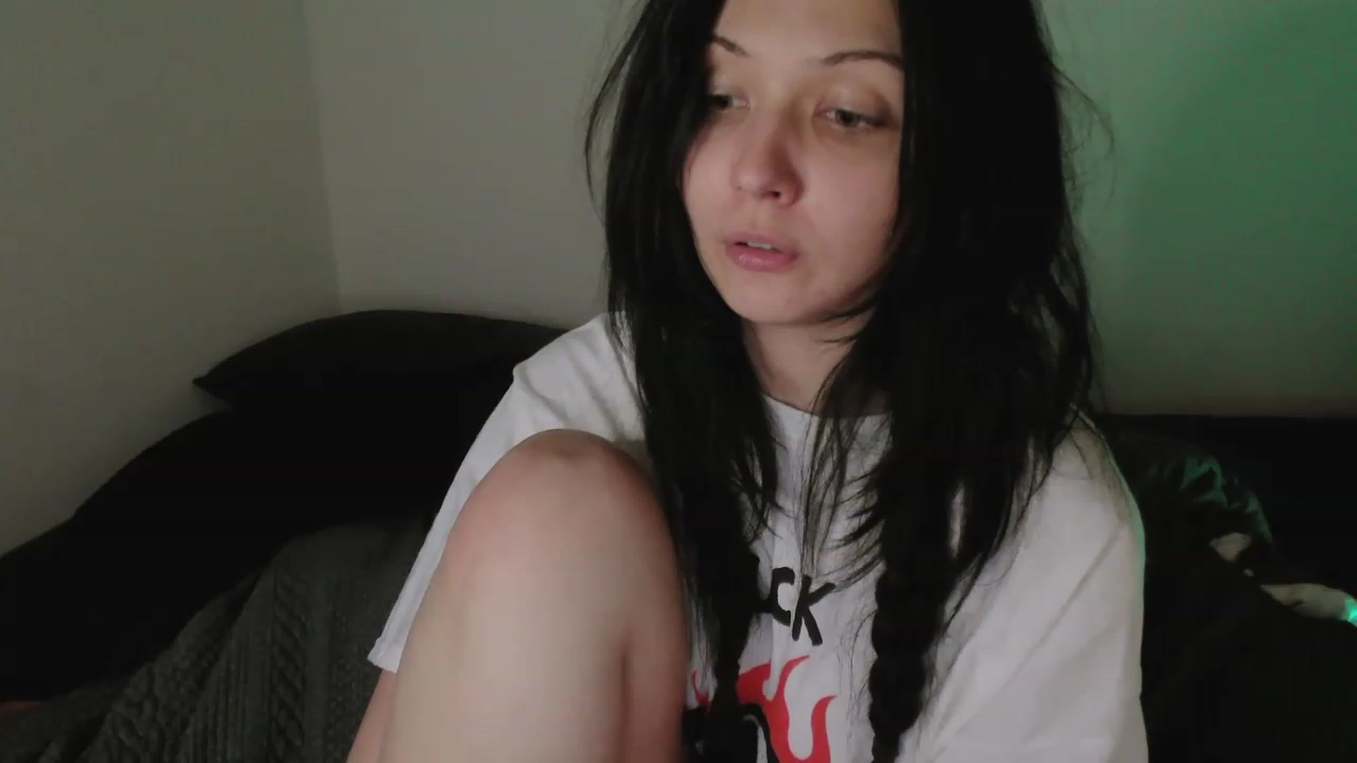 Gallery image thumbnail from OtherRoom's myfreecams stream on, 04/28/2023, 08:07 image 16 of 20