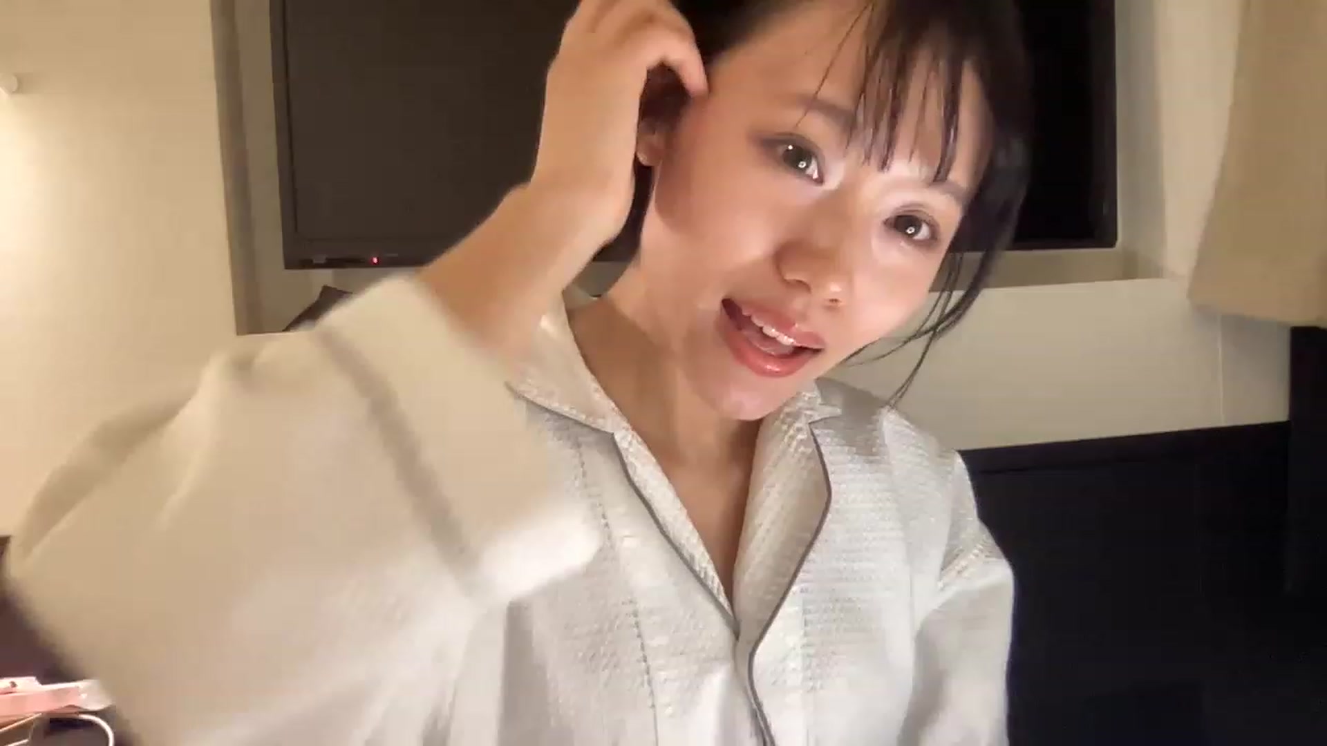 Gallery image thumbnail from Otochan's myfreecams stream on, 12/18/2022, 12:18 image 10 of 20