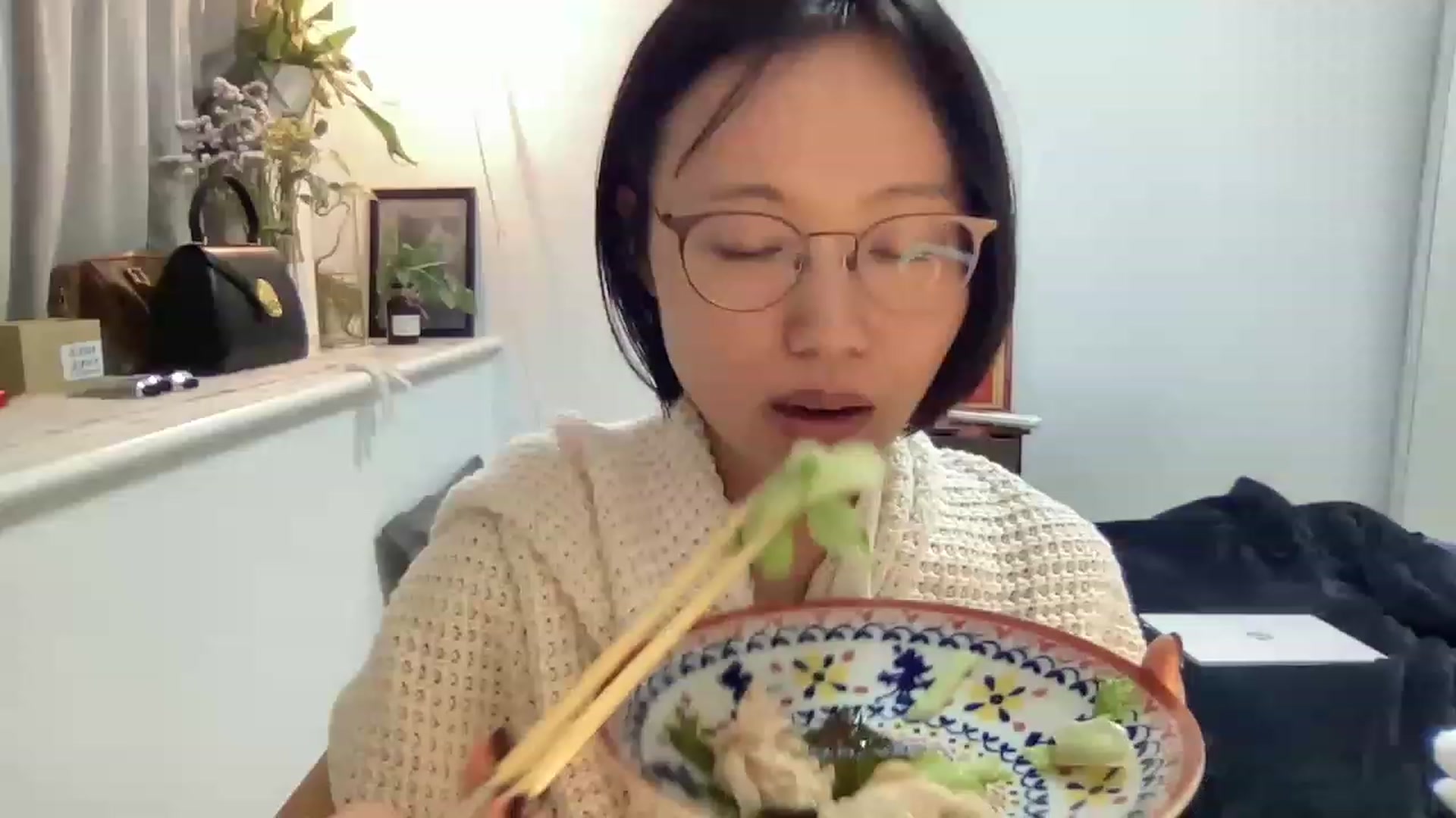 Gallery image thumbnail from Otochan's myfreecams stream on, 12/24/2022, 10:14 image 14 of 20