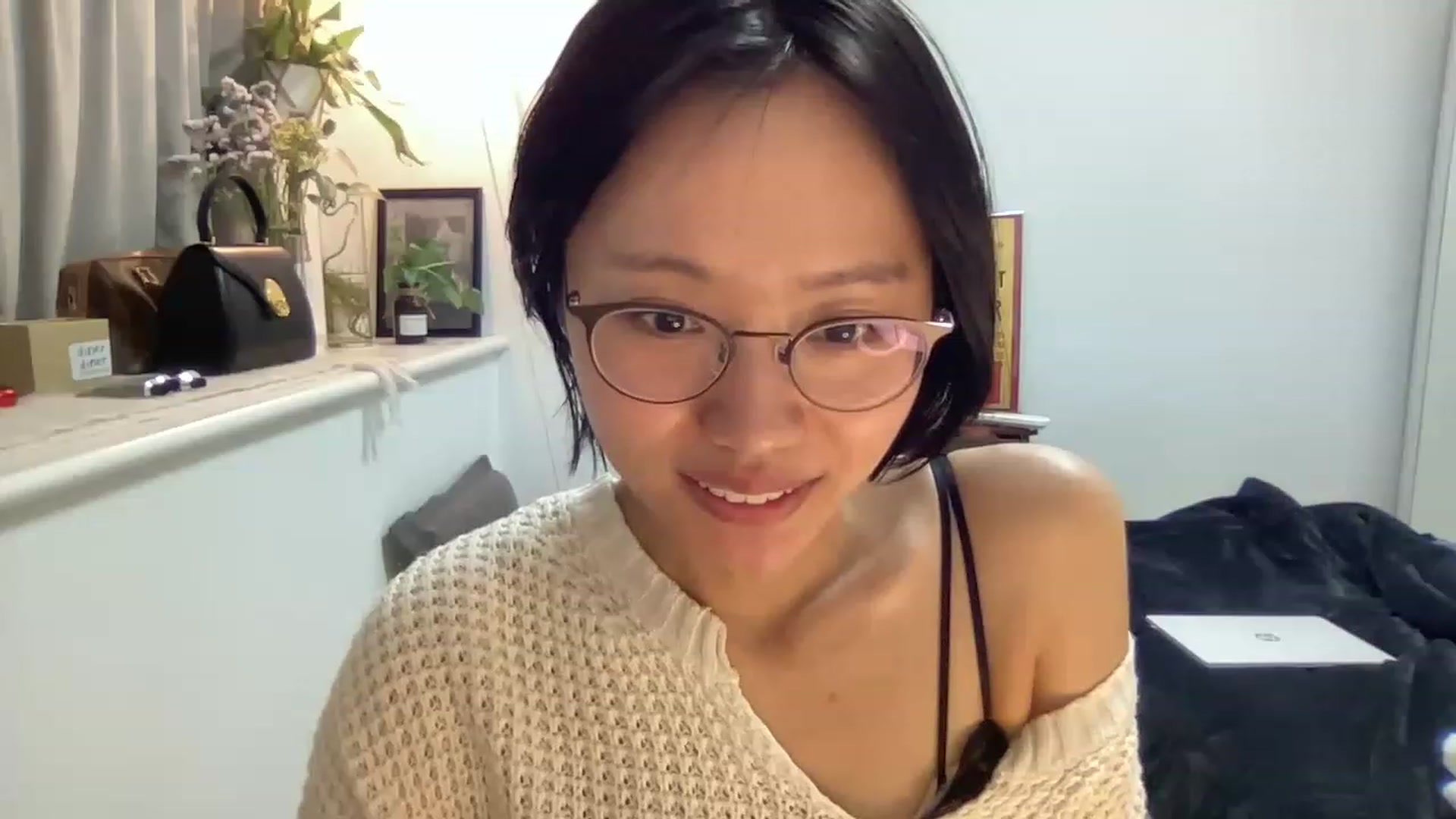 Gallery image thumbnail from Otochan's myfreecams stream on, 12/24/2022, 10:14 image 17 of 20