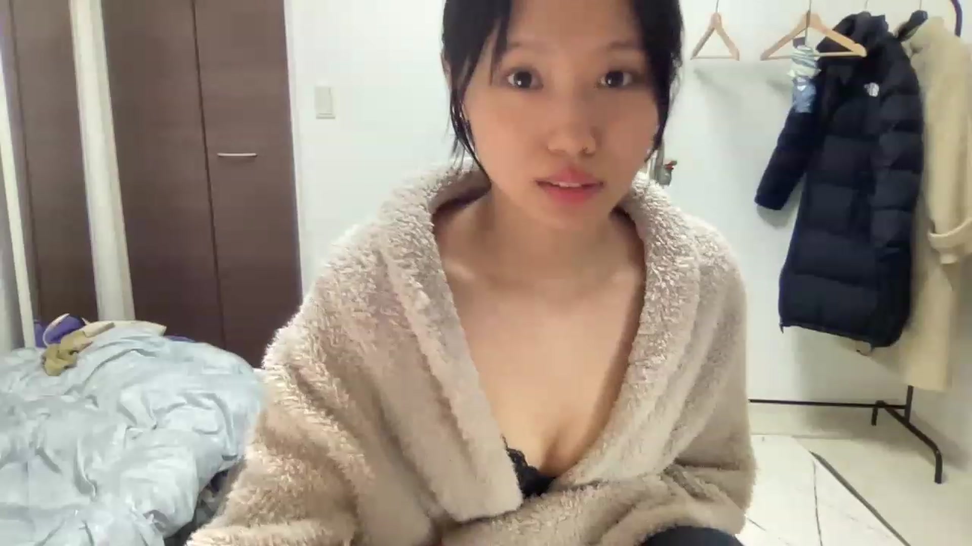 Gallery image thumbnail from Otochan's myfreecams stream on, 01/02/2023, 13:32 image 13 of 20
