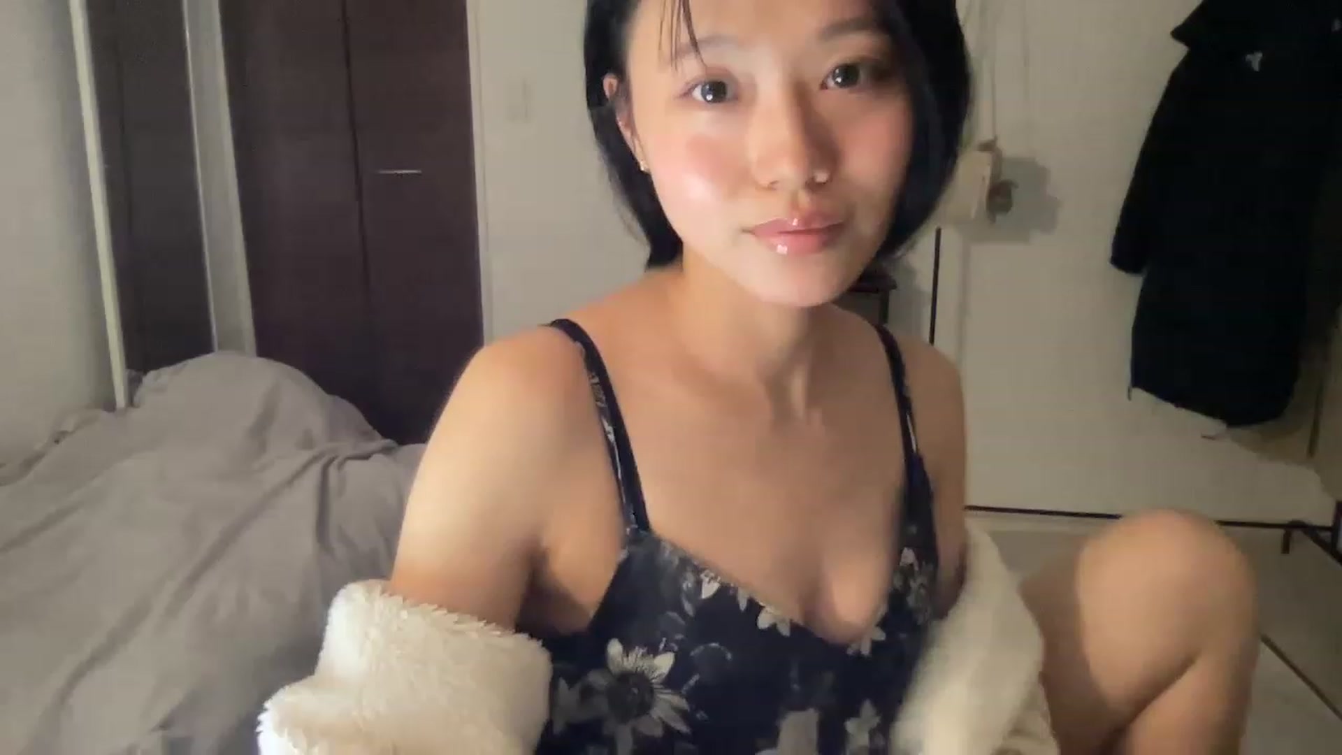 Gallery image thumbnail from Otochan's myfreecams stream on, 01/06/2023, 09:50 image 1 of 20