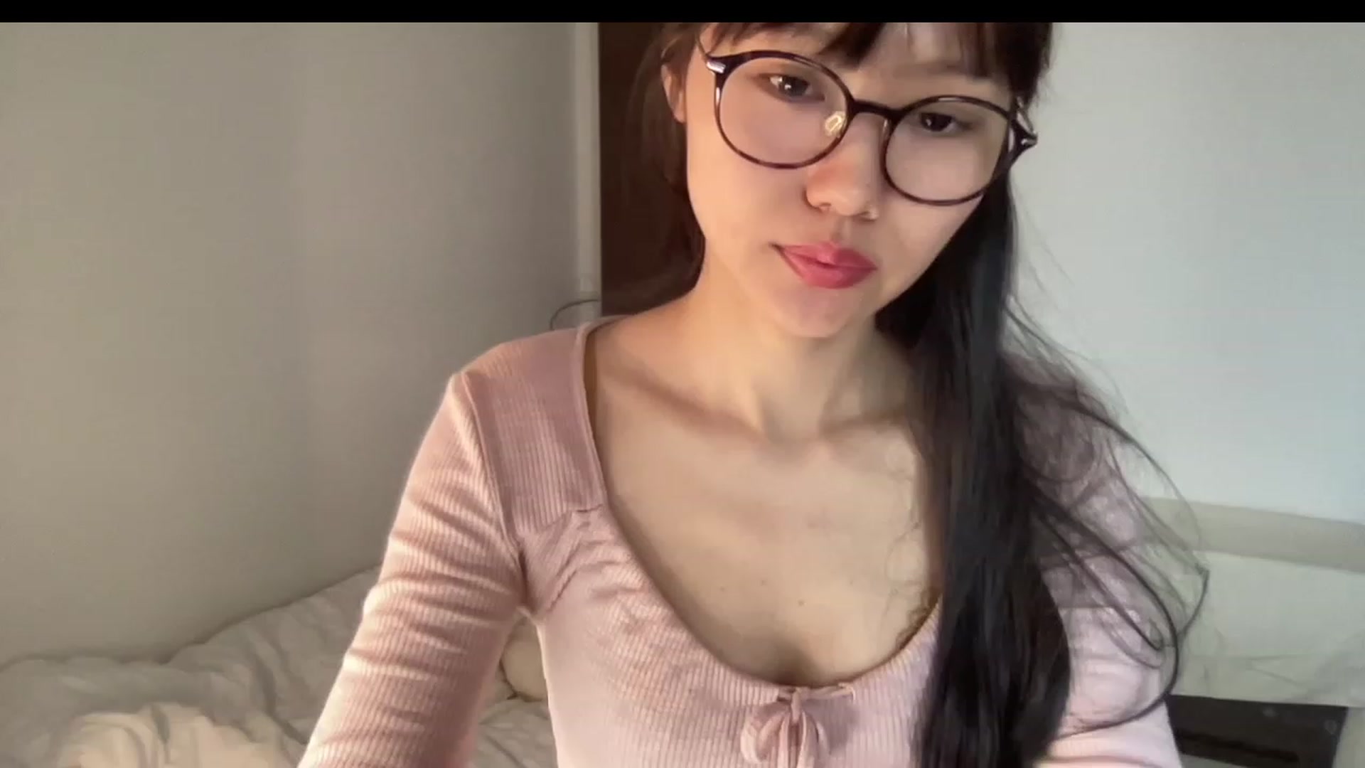Gallery image thumbnail from Otochan's myfreecams stream on, 04/17/2023, 04:32 image 6 of 20