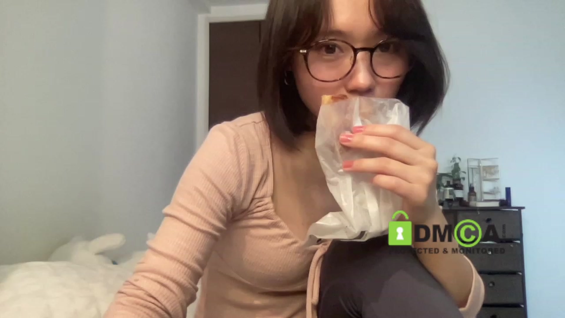Gallery image thumbnail from Otochan's myfreecams stream on, 06/05/2023, 08:30 image 11 of 20