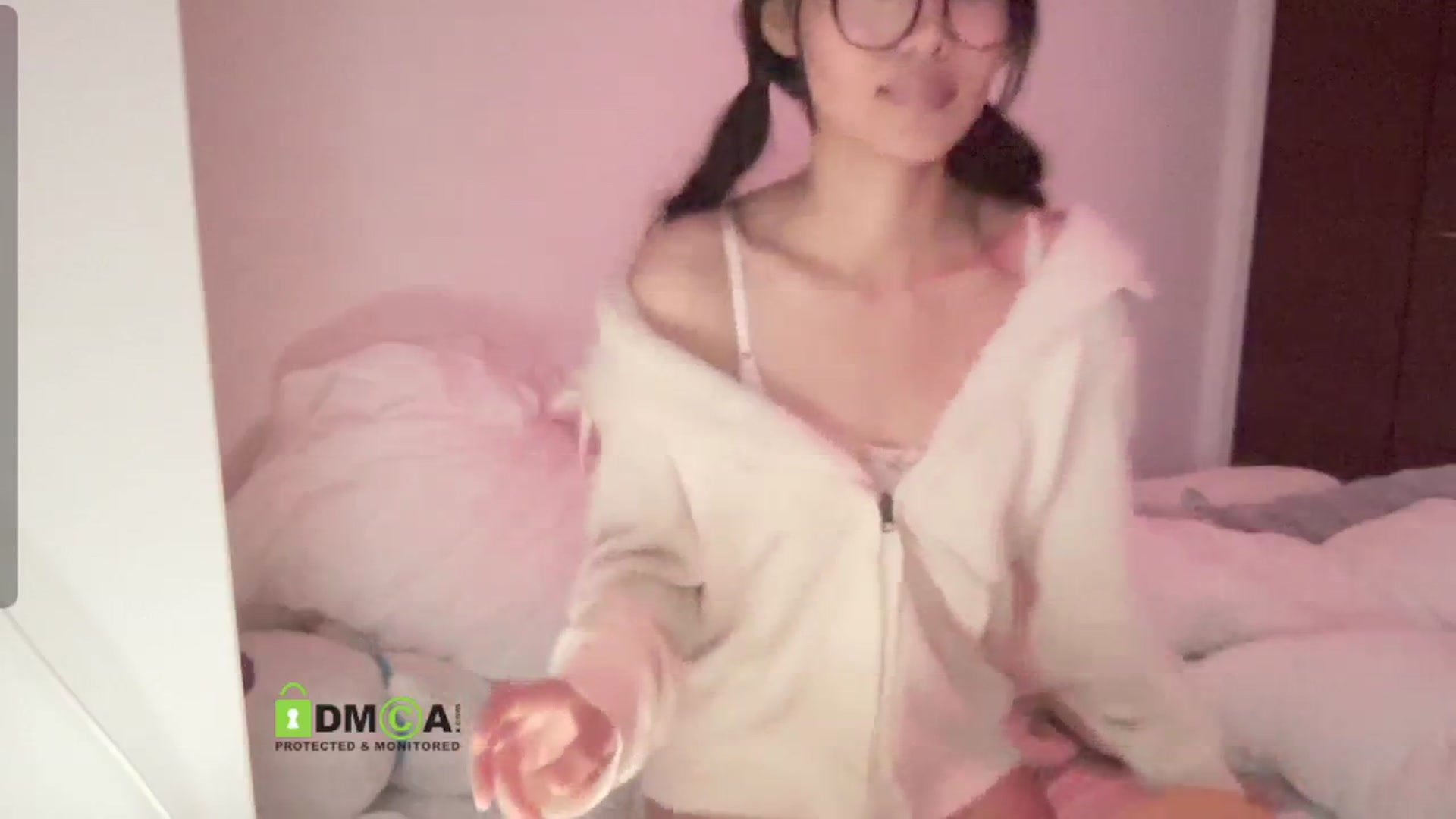Gallery image thumbnail from Otochan's myfreecams stream on, 07/01/2024, 04:43 image 6 of 20