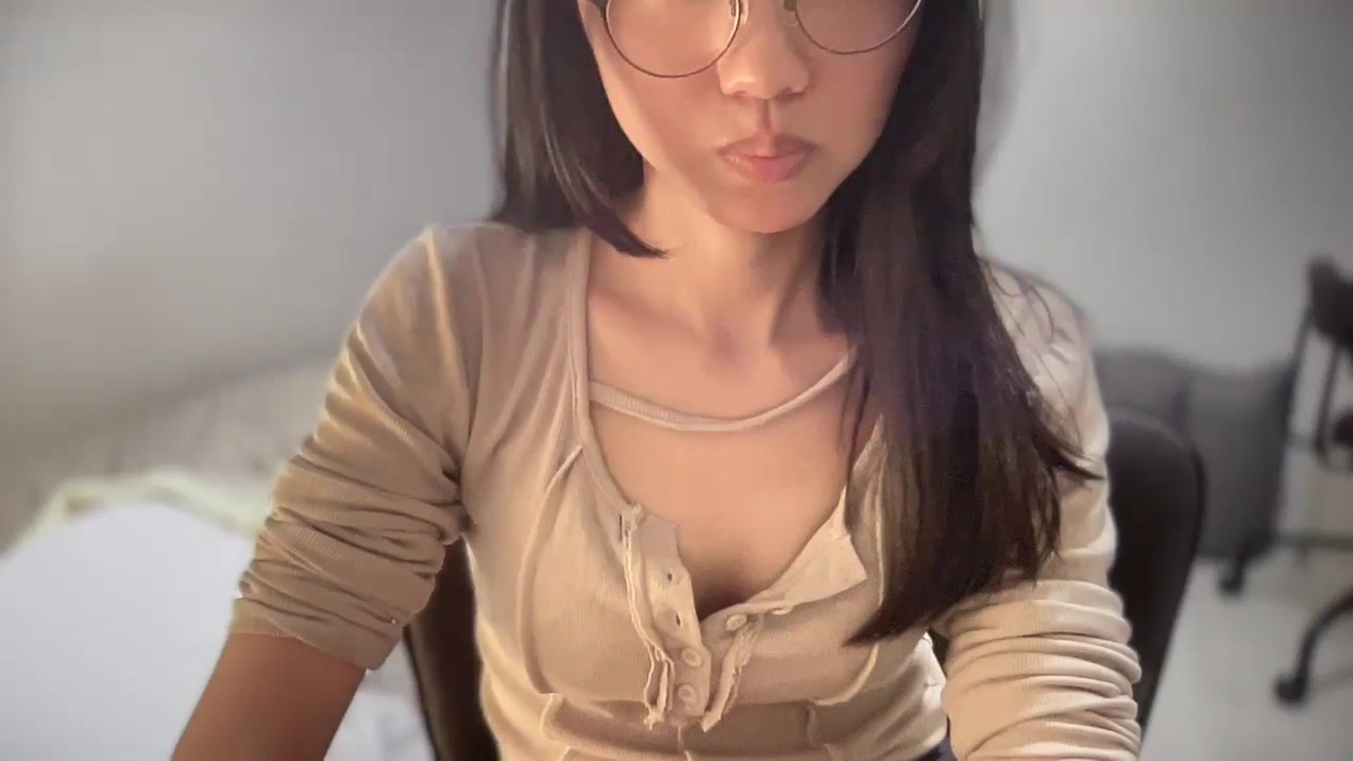 Gallery image thumbnail from Otochan's myfreecams stream on, 10/08/2024, 11:55 image 20 of 20